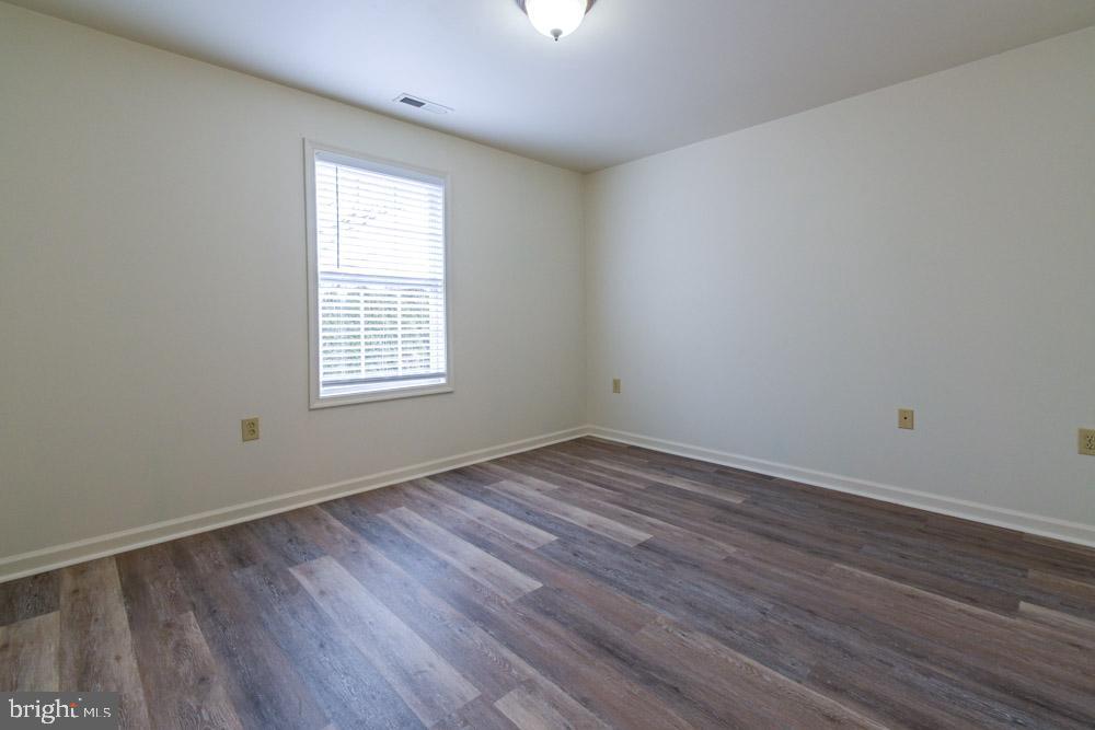 ROSEMONT ORCHARD - Residential Lease