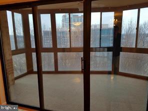 ROTONDA - Residential Lease