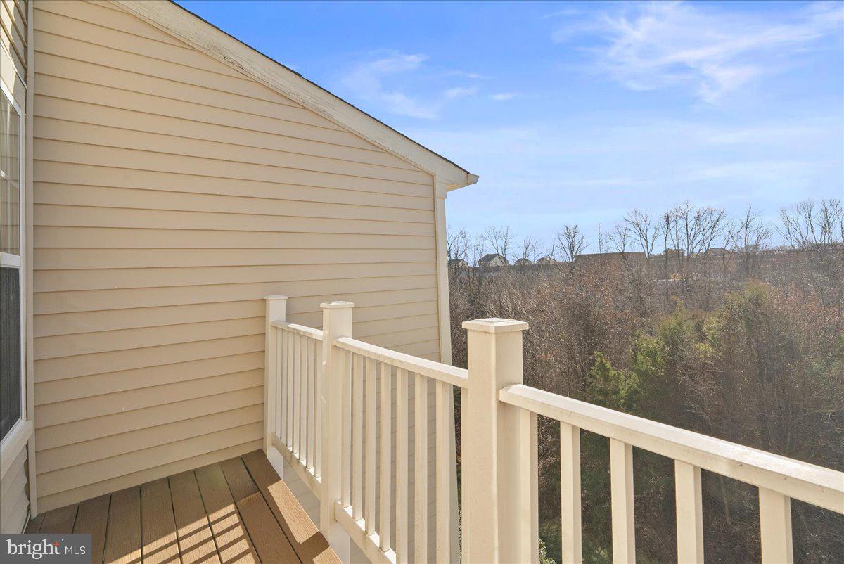 BROADLANDS SOUTH - Residential Lease