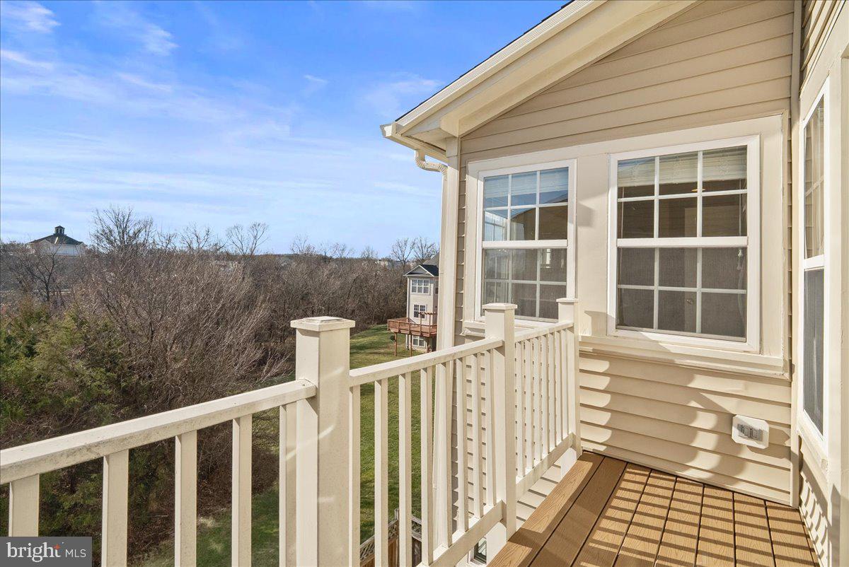 BROADLANDS SOUTH - Residential Lease