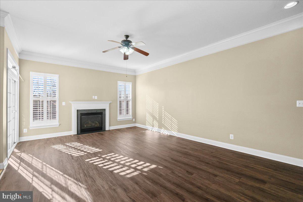 BROADLANDS SOUTH - Residential Lease