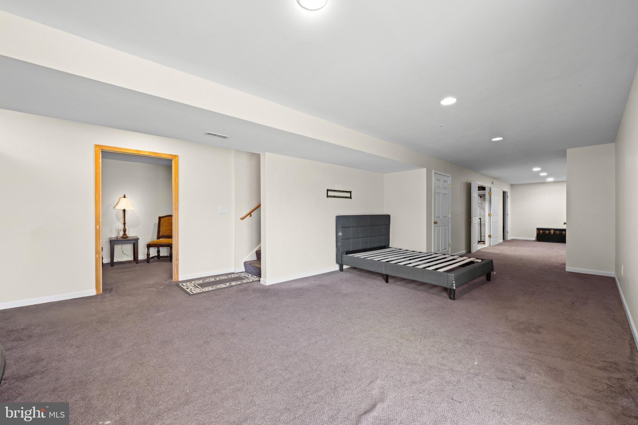 JENNA ESTATES - Residential