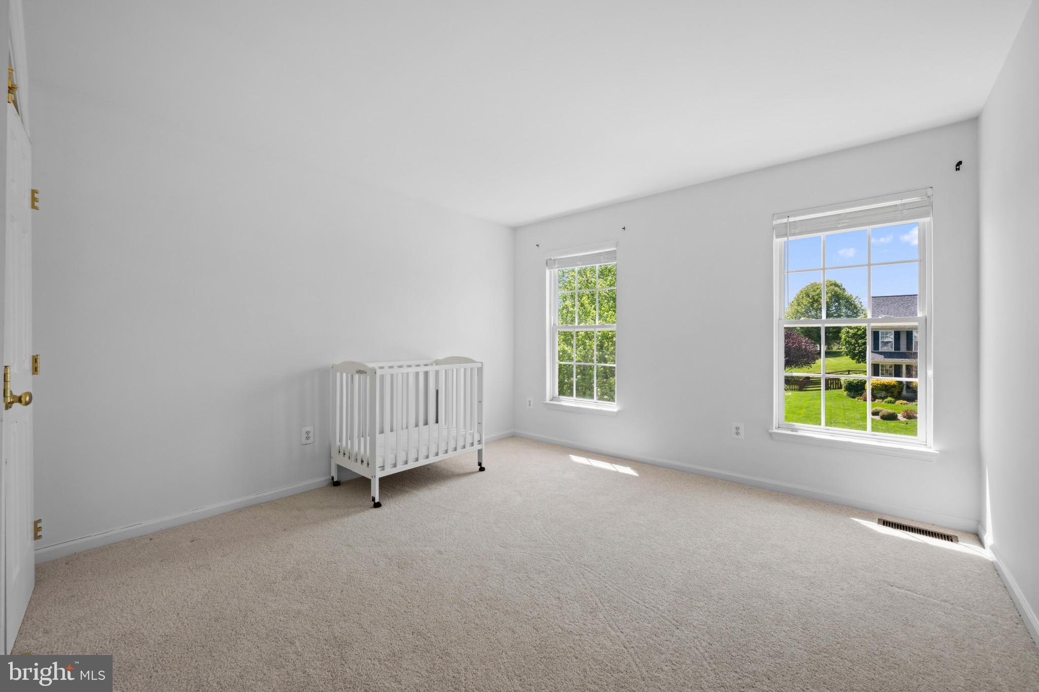 JENNA ESTATES - Residential