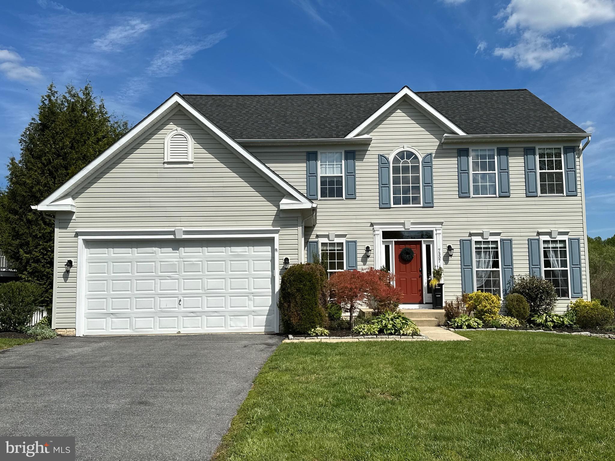 JENNA ESTATES - Residential