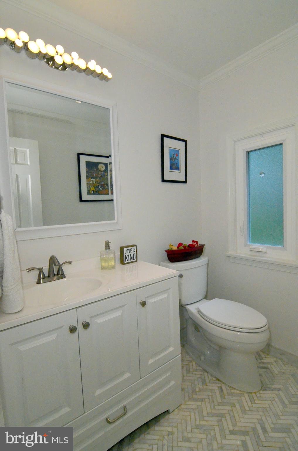 MCAULEY PARK - Residential Lease