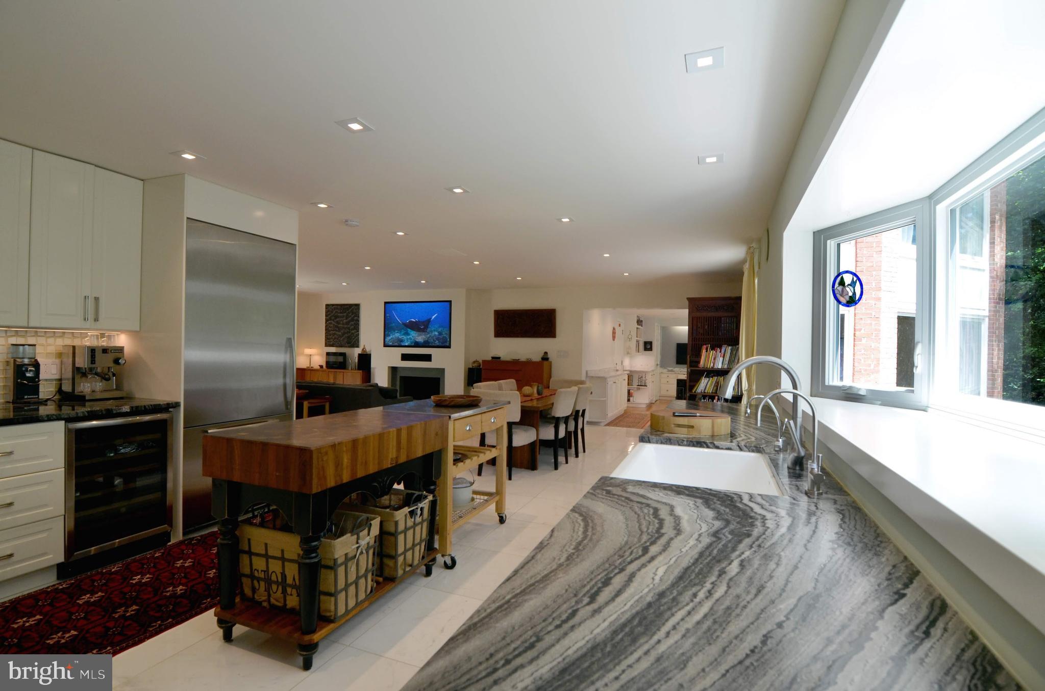 MCAULEY PARK - Residential Lease