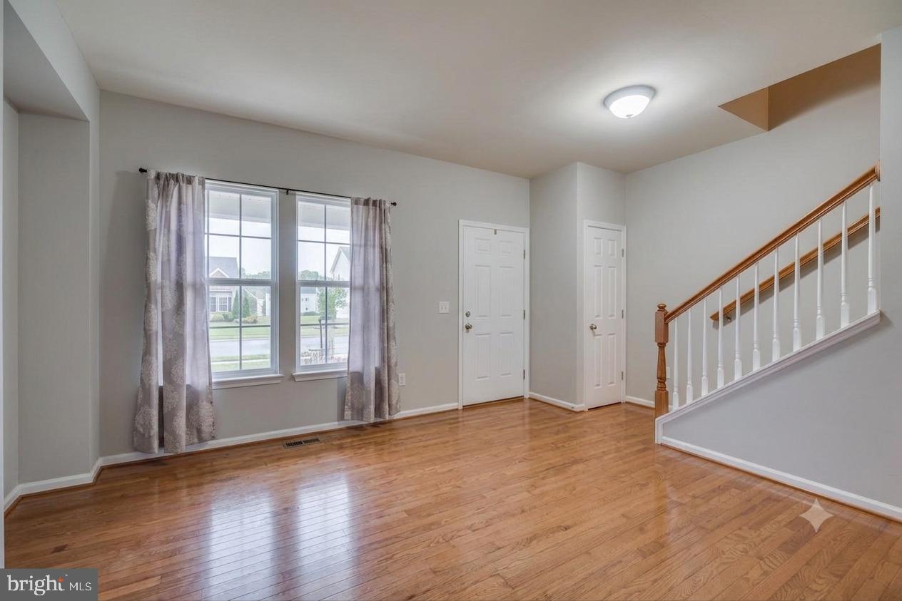 62 CHARTER GATE DRIVE