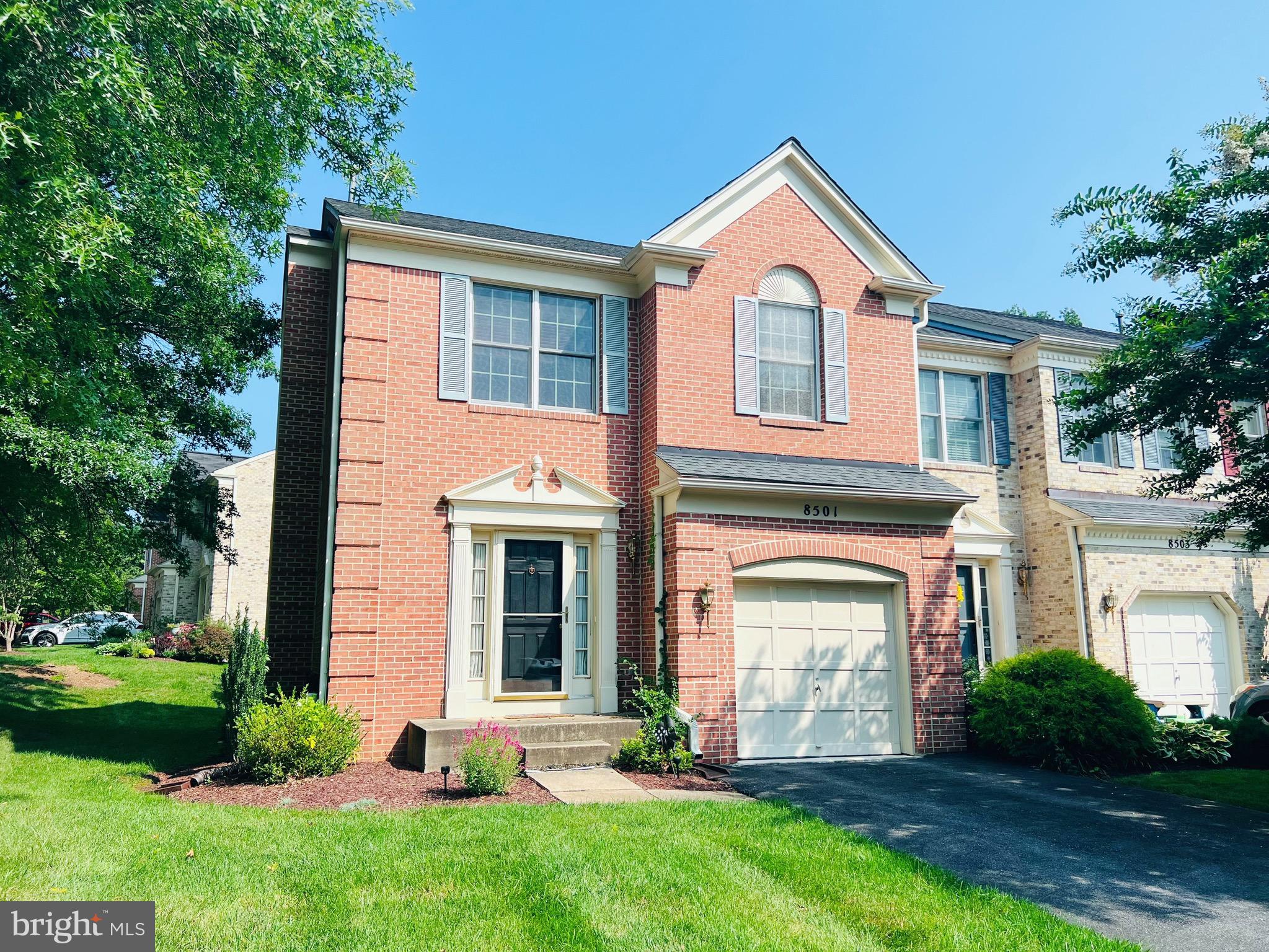 TOWNHOMES OF TIMBERLAND - Residential Lease