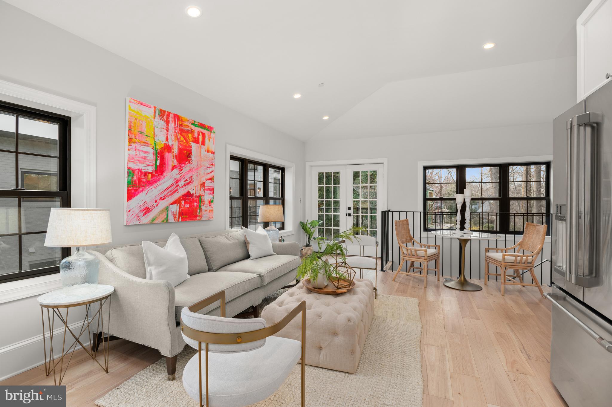 SPRING VALLEY - Residential