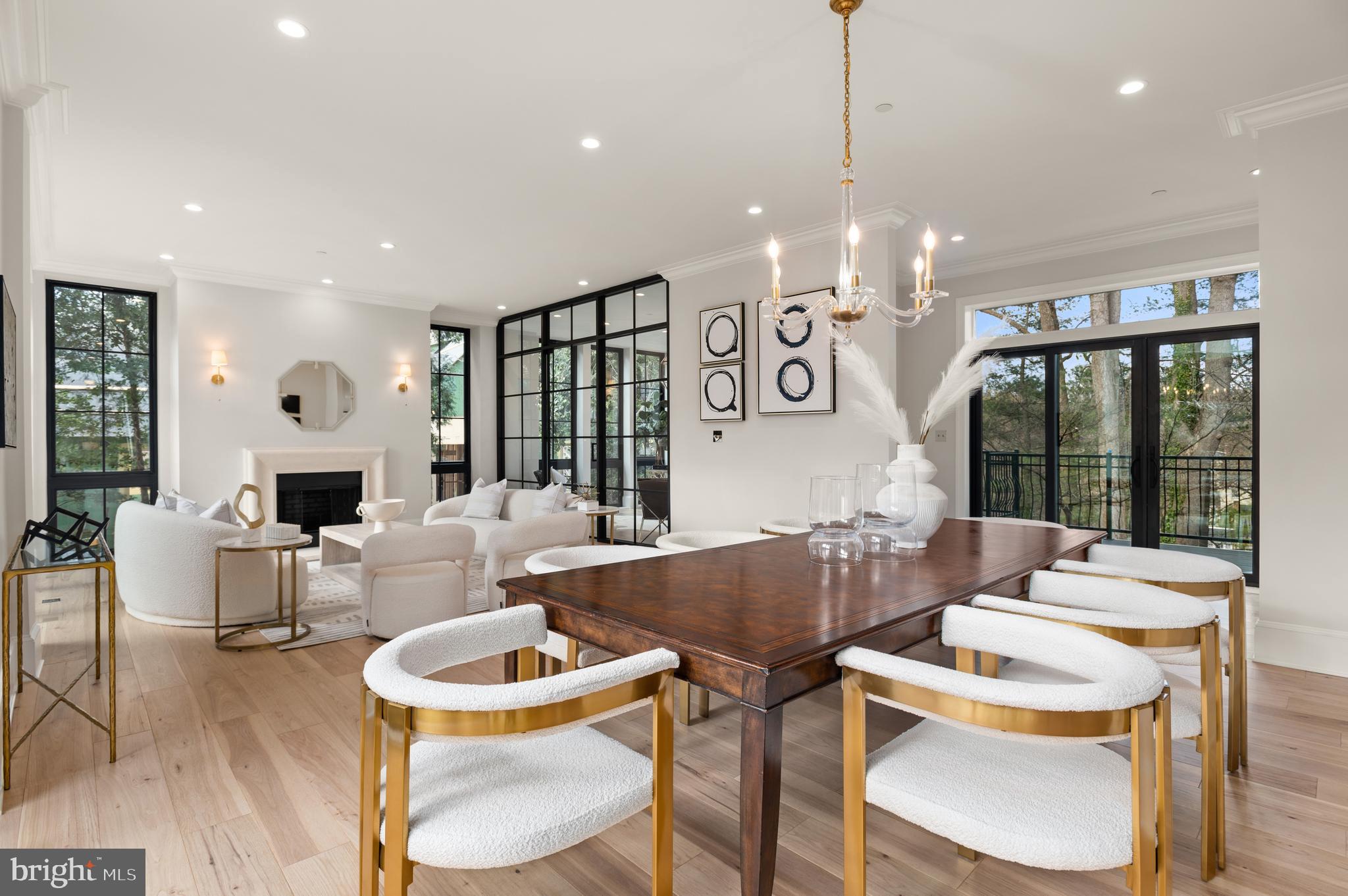 SPRING VALLEY - Residential