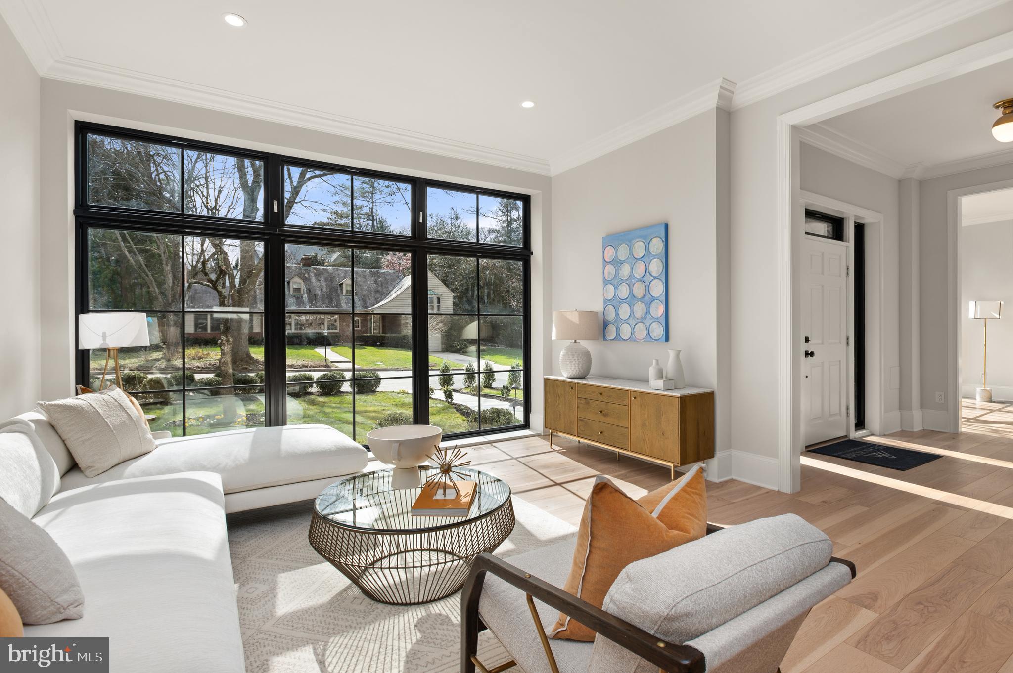 SPRING VALLEY - Residential