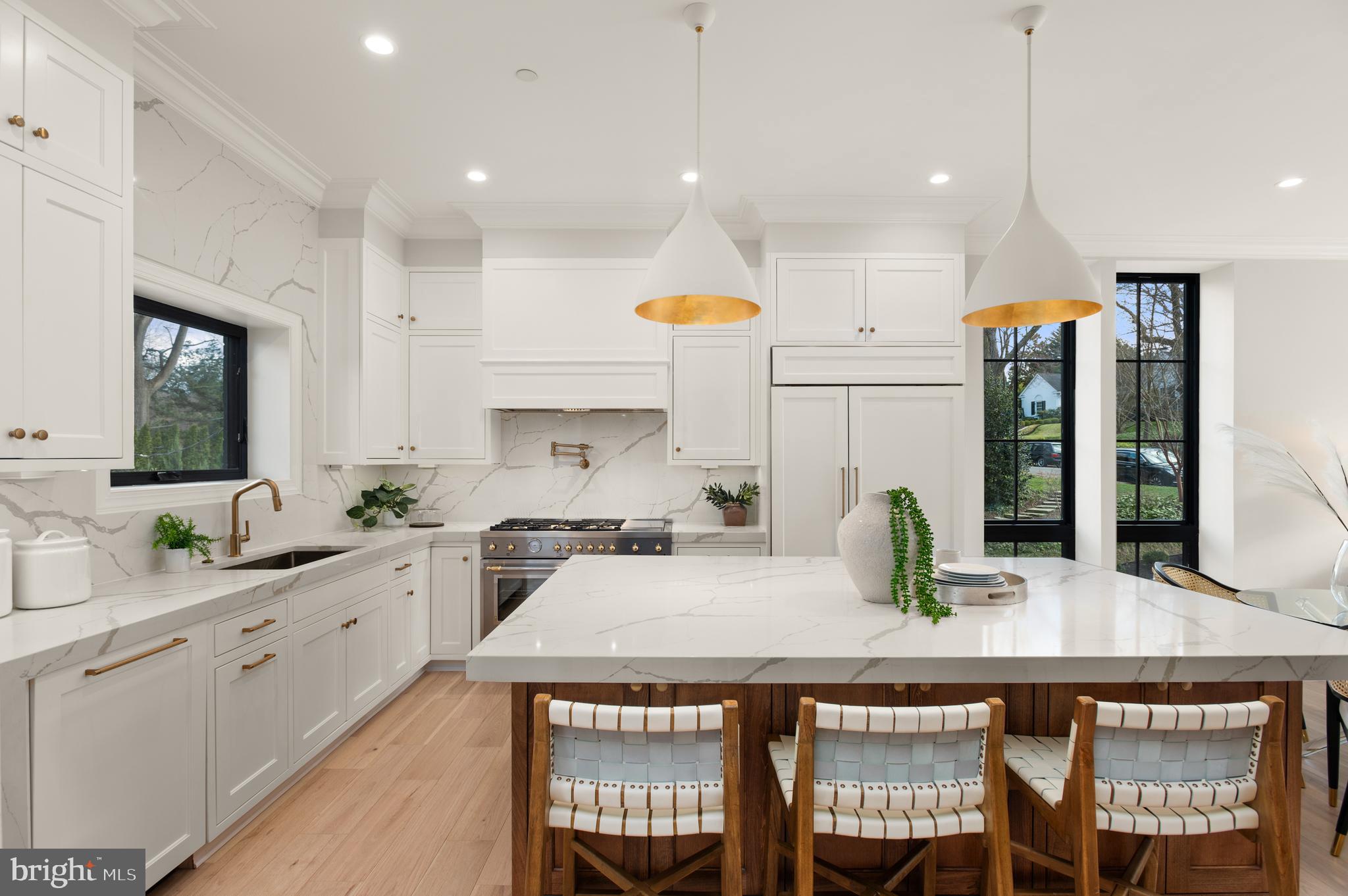 SPRING VALLEY - Residential