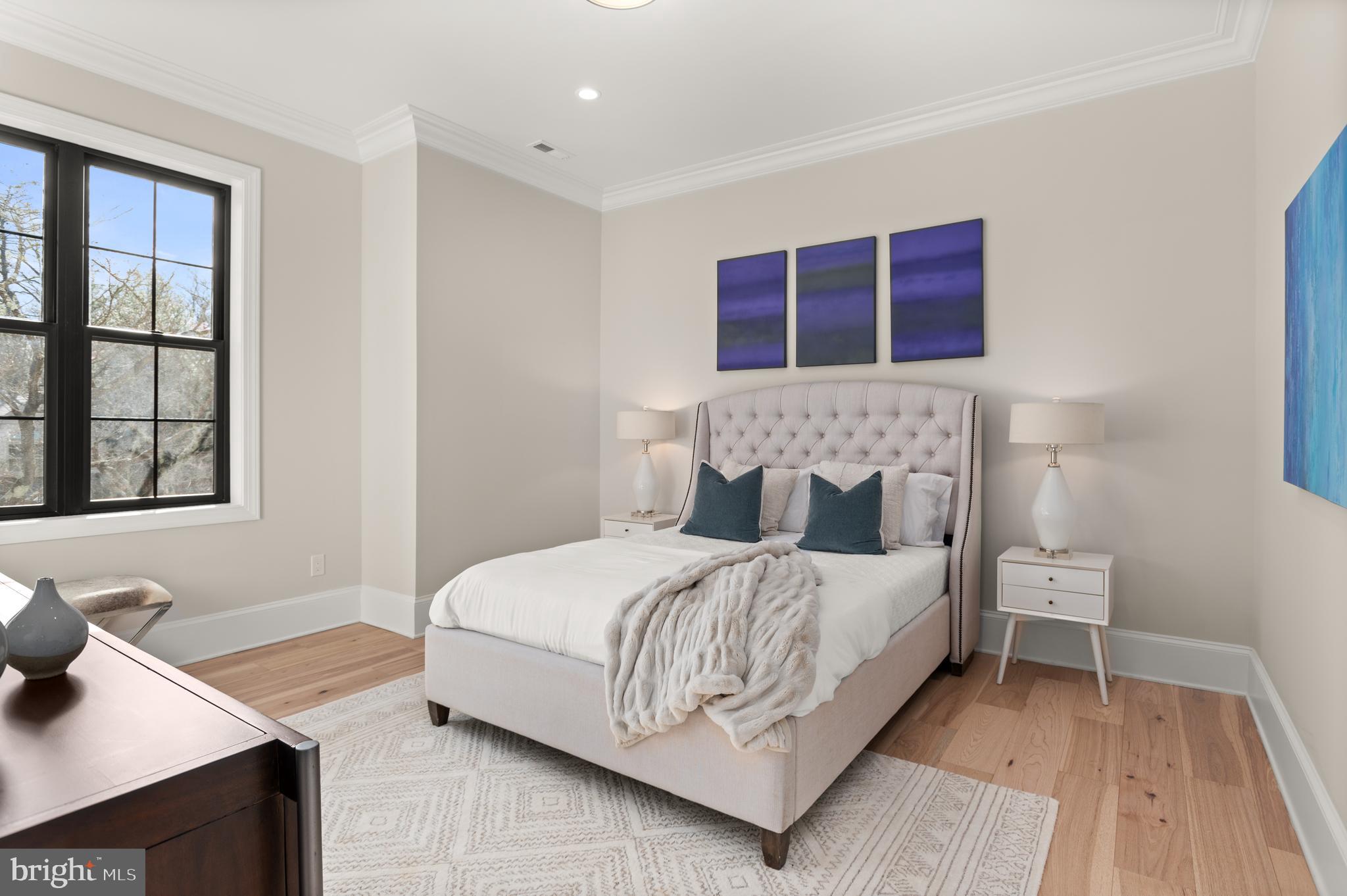 SPRING VALLEY - Residential