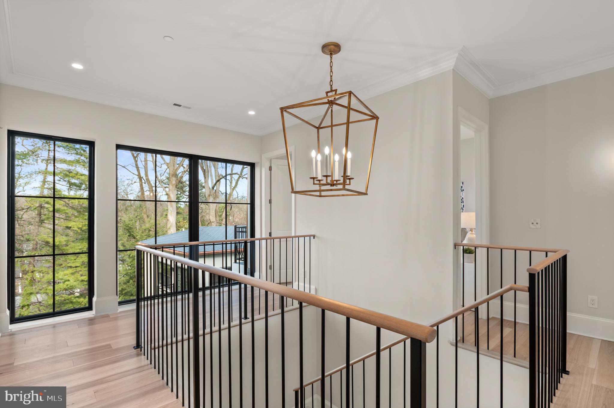SPRING VALLEY - Residential