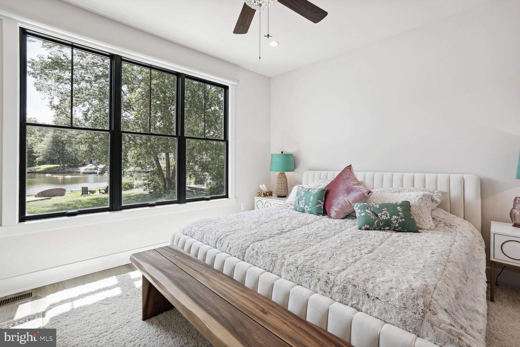 LAKE OF THE WOODS - Residential