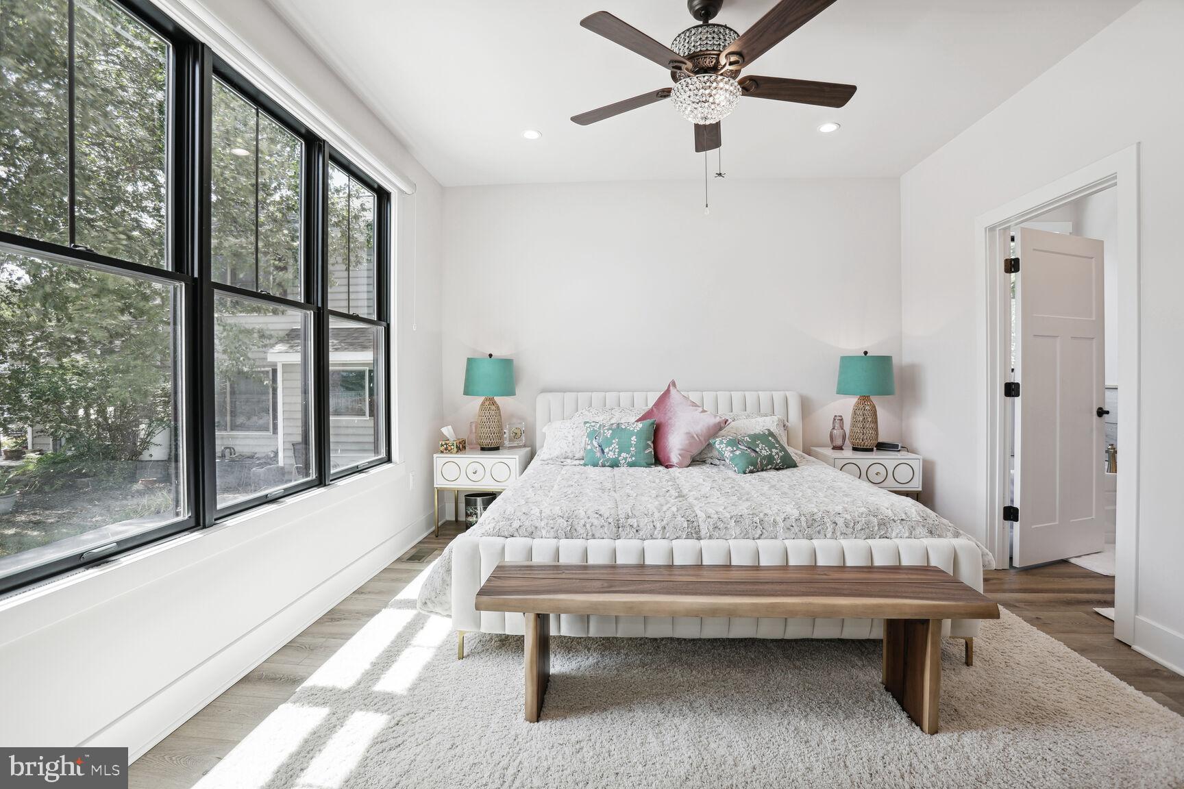 LAKE OF THE WOODS - Residential