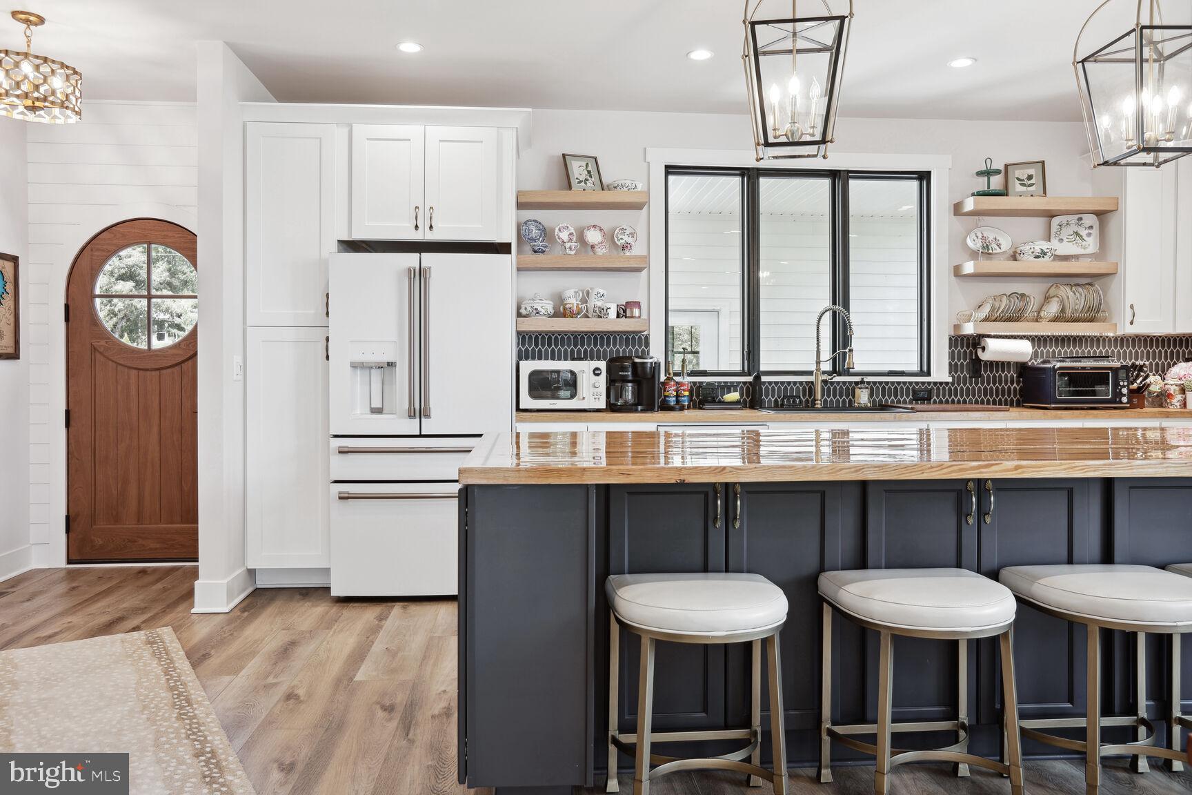 LAKE OF THE WOODS - Residential