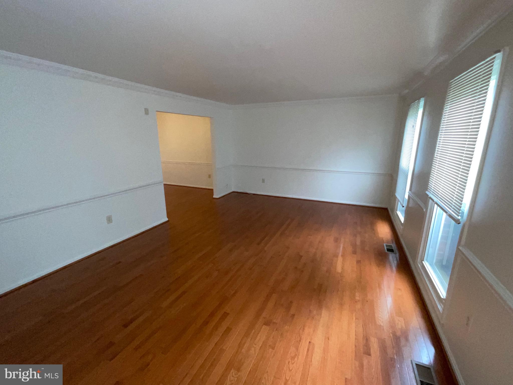 MILL CREEK SOUTH - Residential Lease