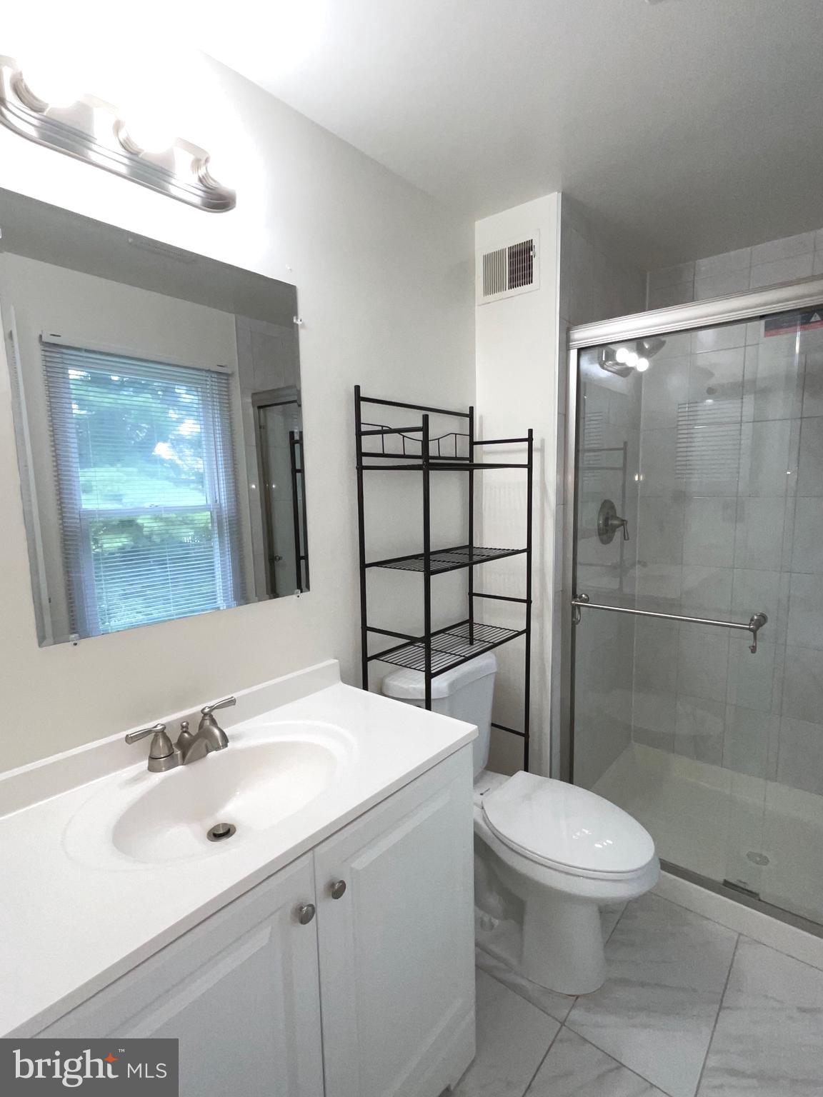 MILL CREEK SOUTH - Residential Lease