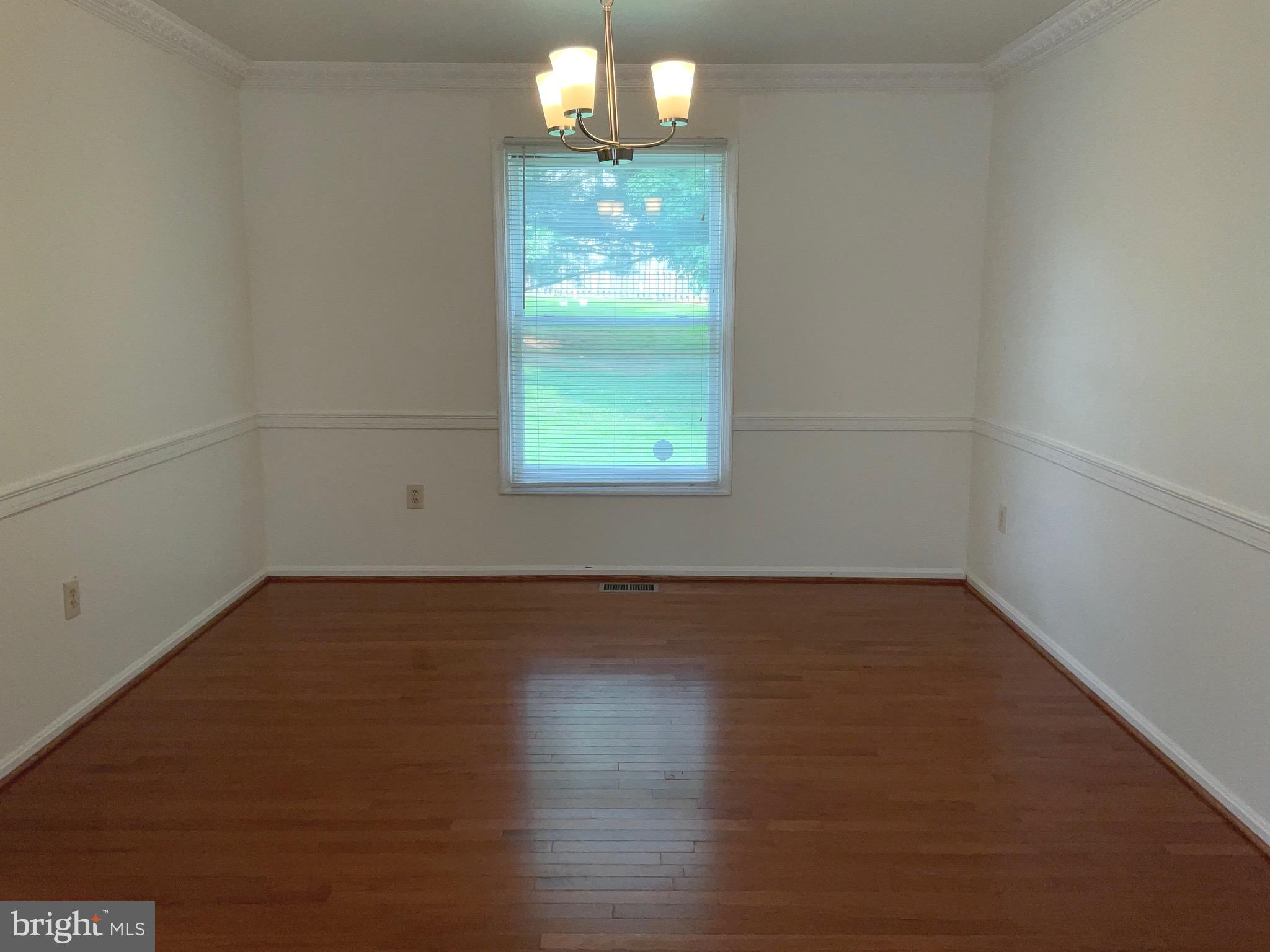 MILL CREEK SOUTH - Residential Lease