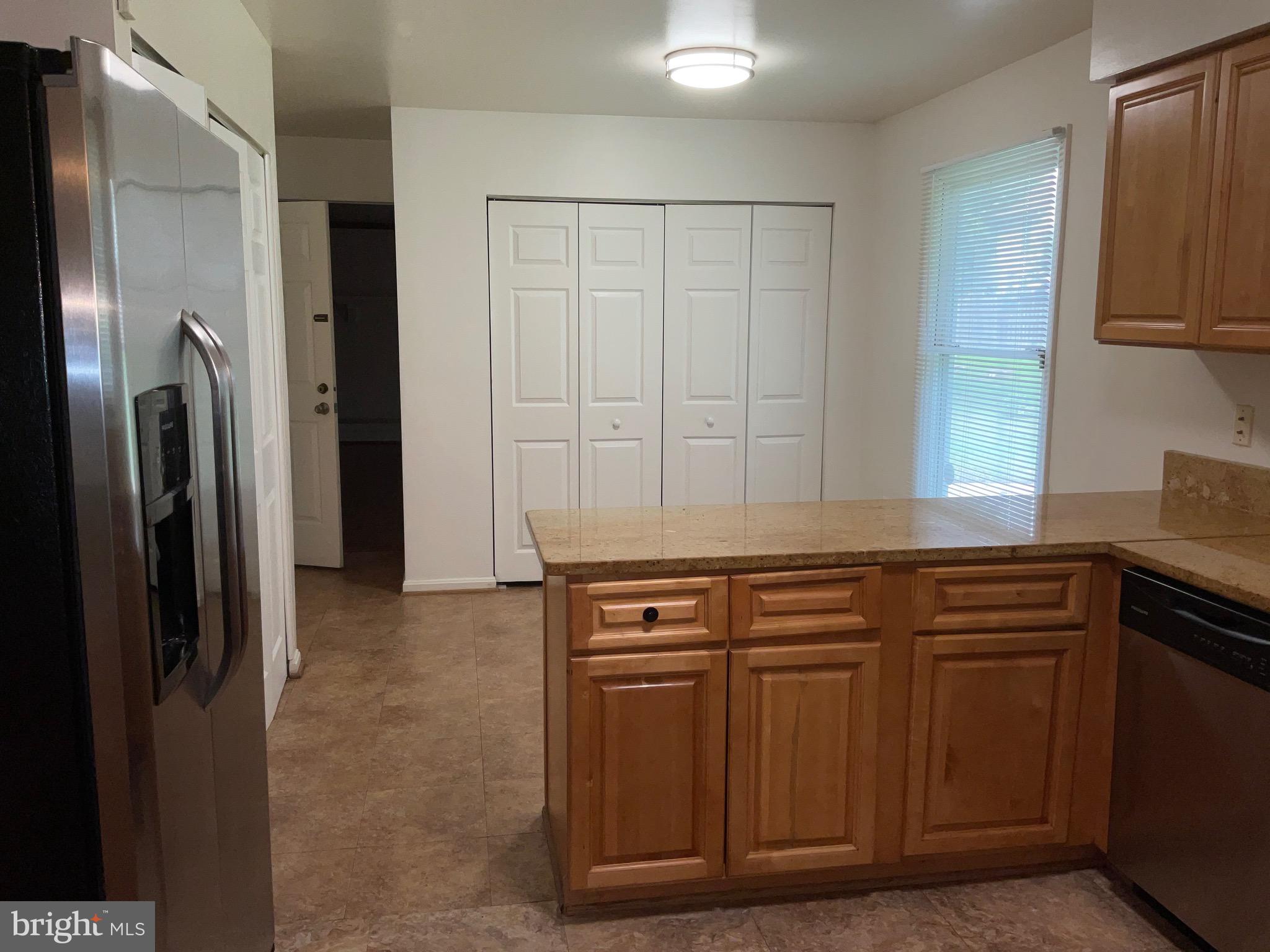 MILL CREEK SOUTH - Residential Lease