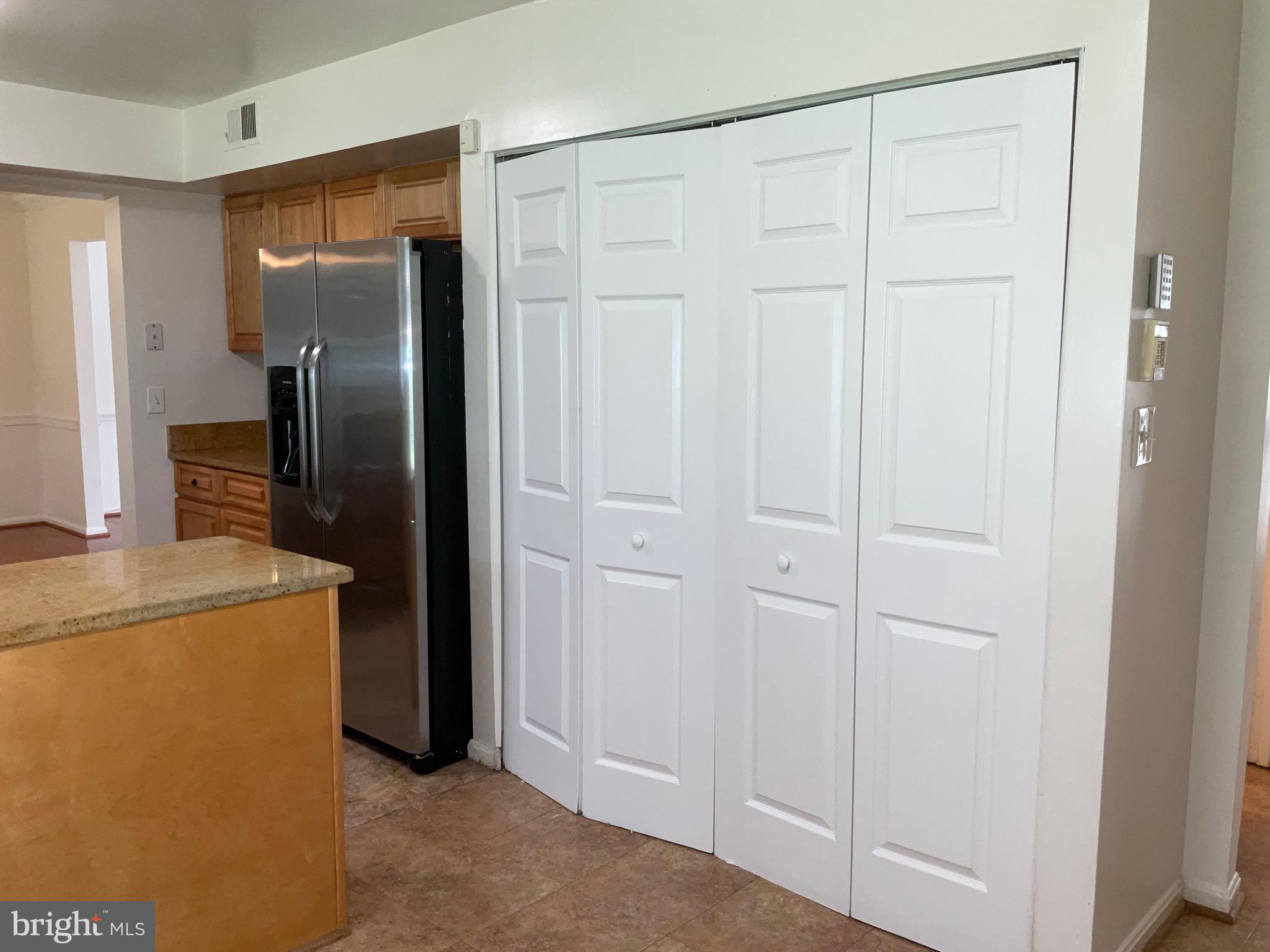 MILL CREEK SOUTH - Residential Lease