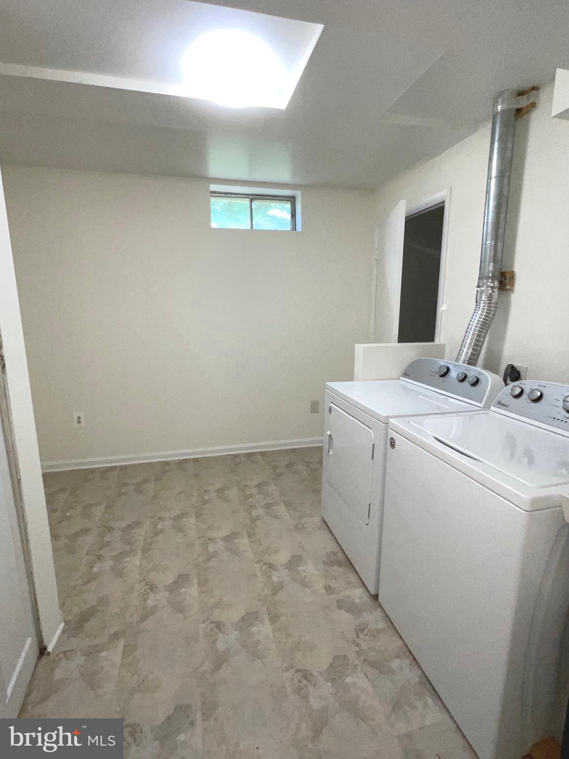 MILL CREEK SOUTH - Residential Lease