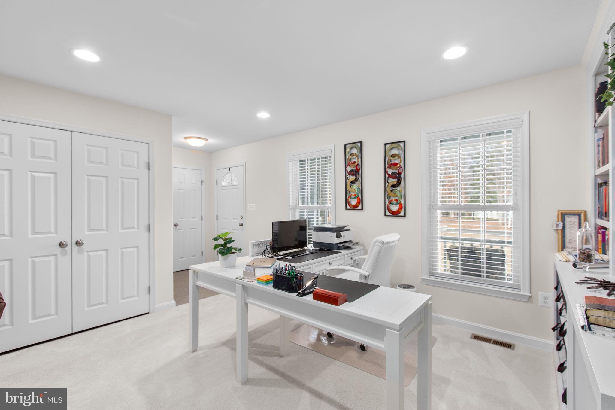 LAKE OF THE WOODS - Residential