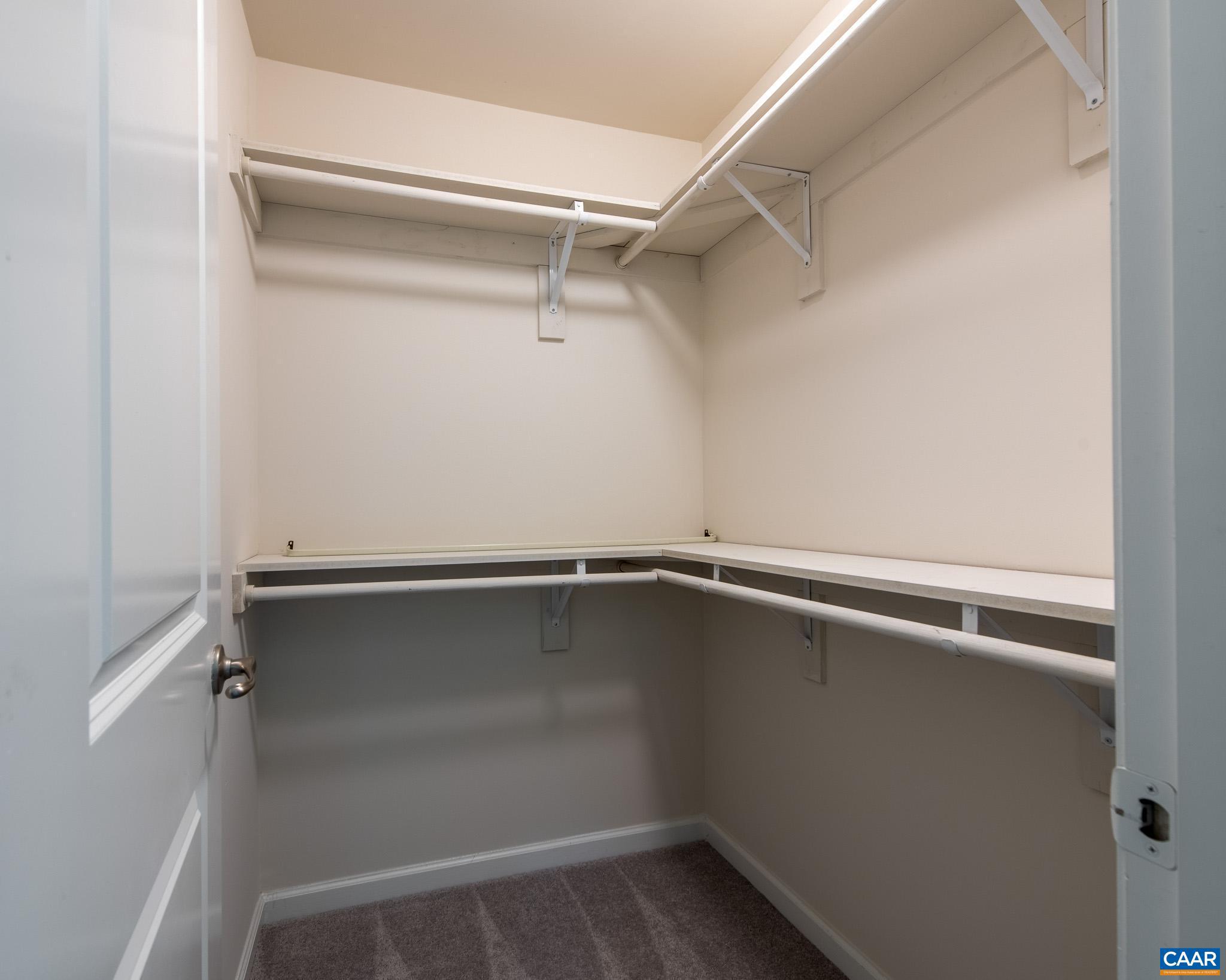 SYCAMORE SQUARE - Residential