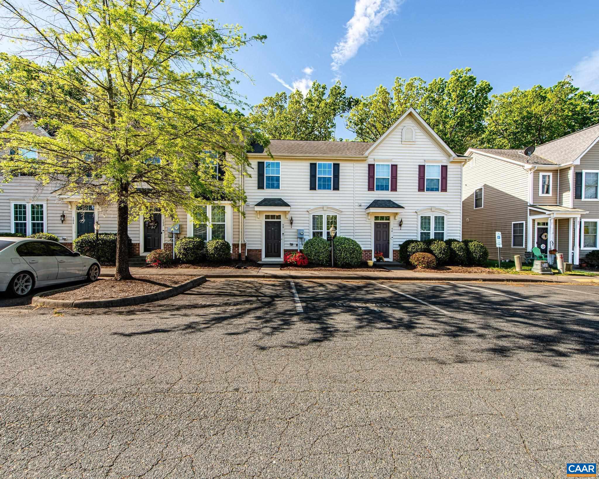 SYCAMORE SQUARE - Residential