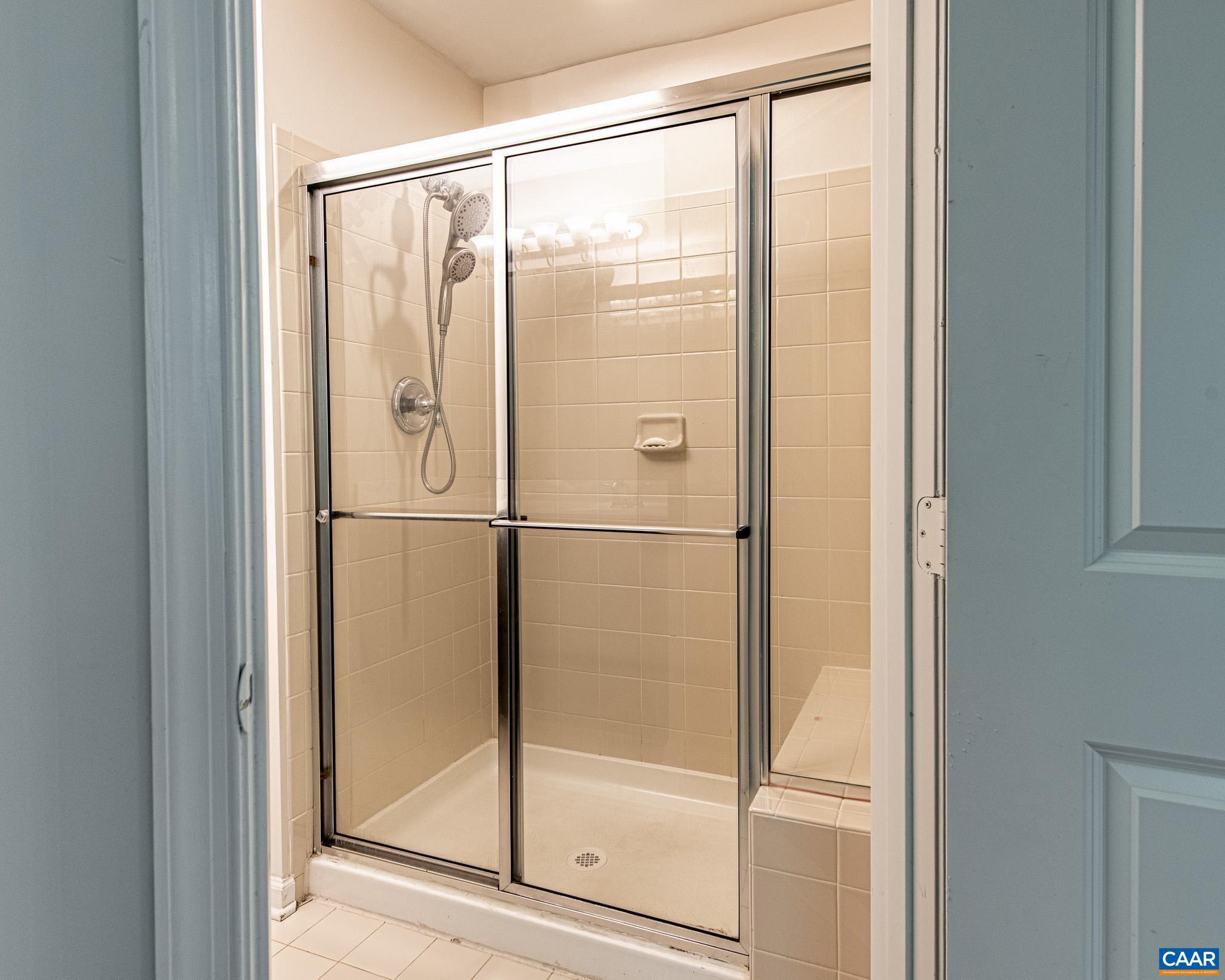 SYCAMORE SQUARE - Residential