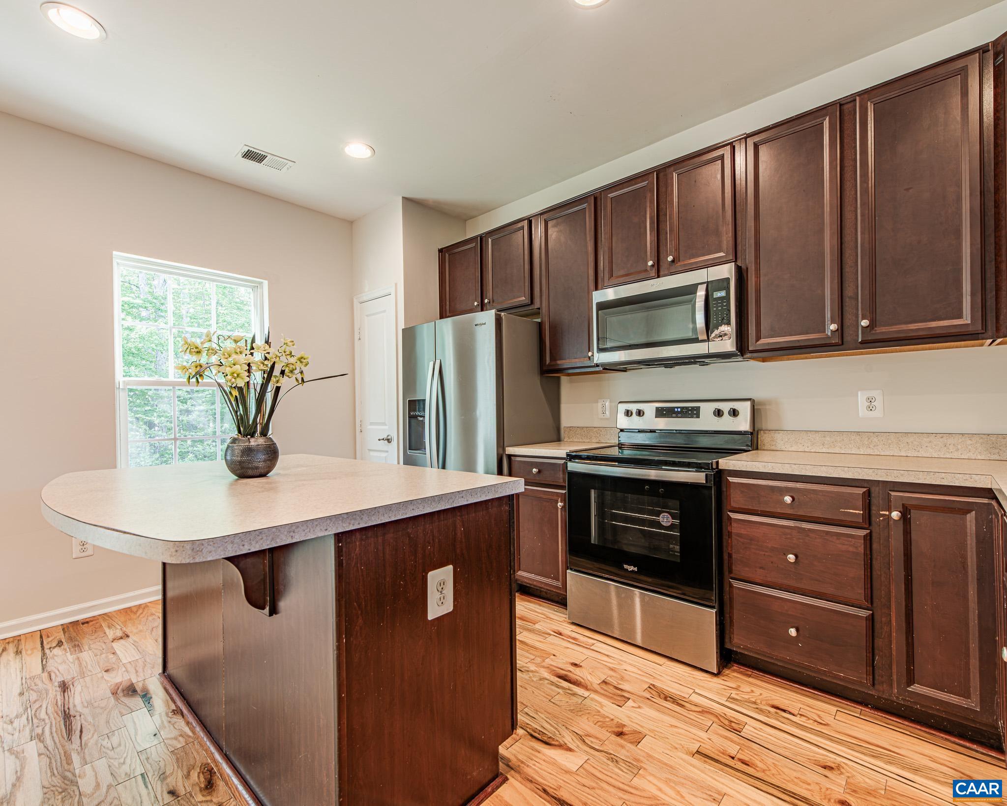 SYCAMORE SQUARE - Residential