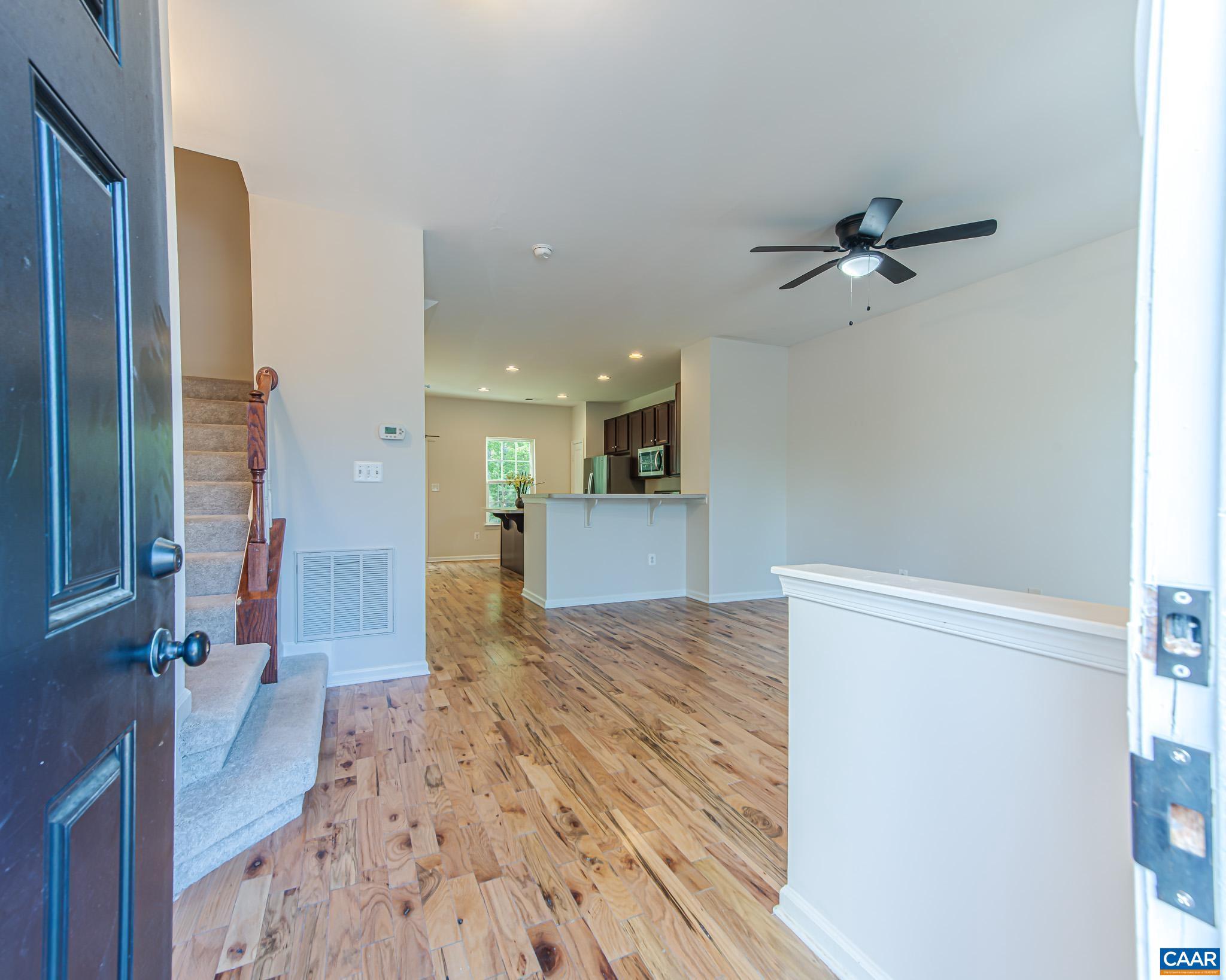 SYCAMORE SQUARE - Residential