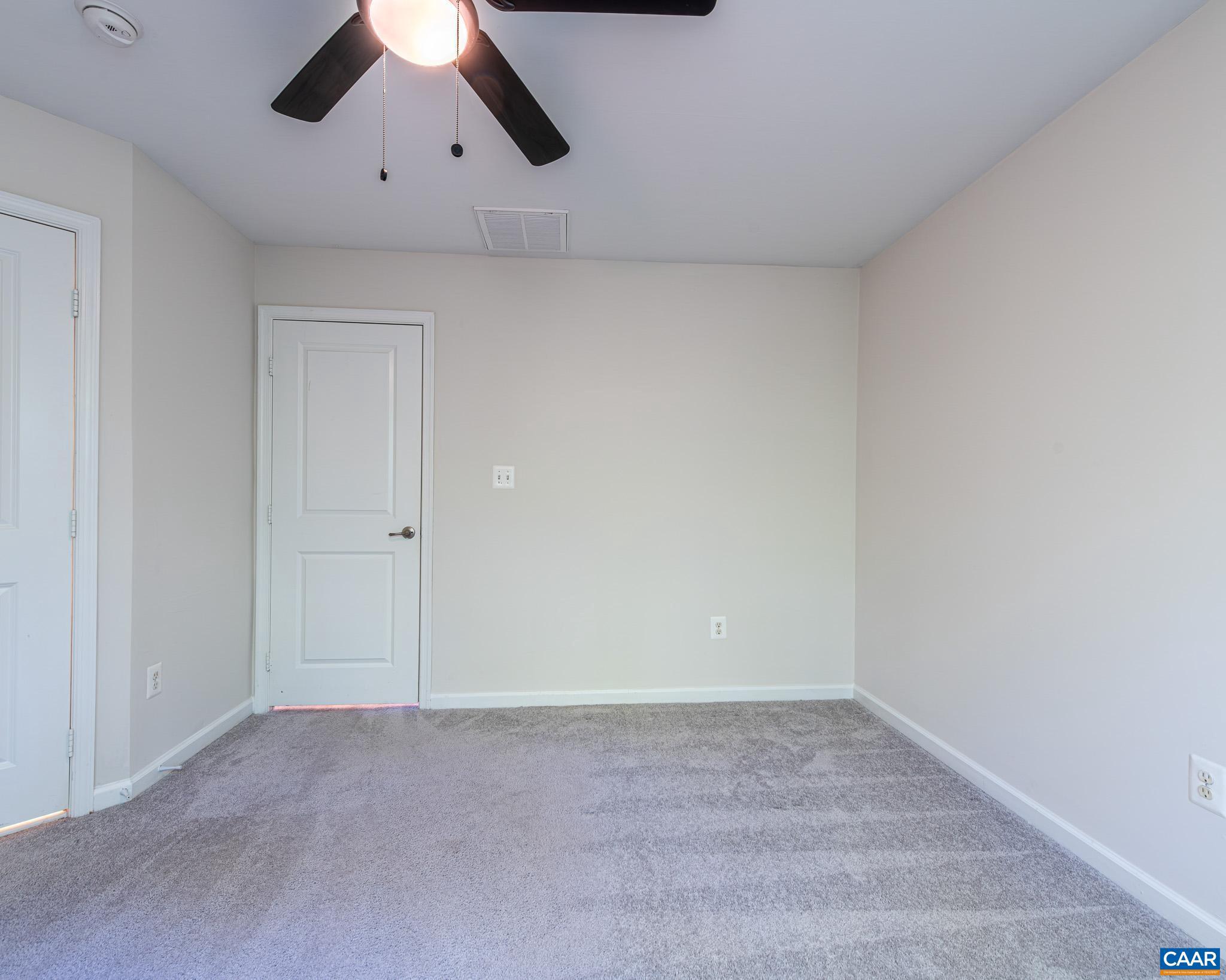 SYCAMORE SQUARE - Residential