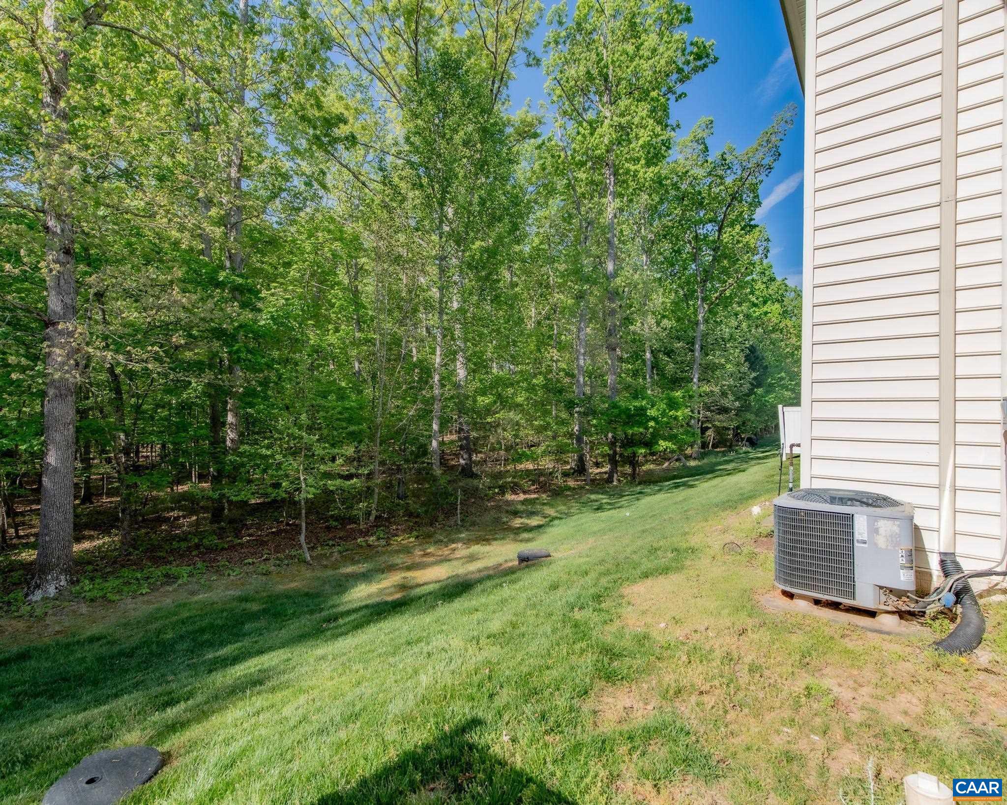 SYCAMORE SQUARE - Residential