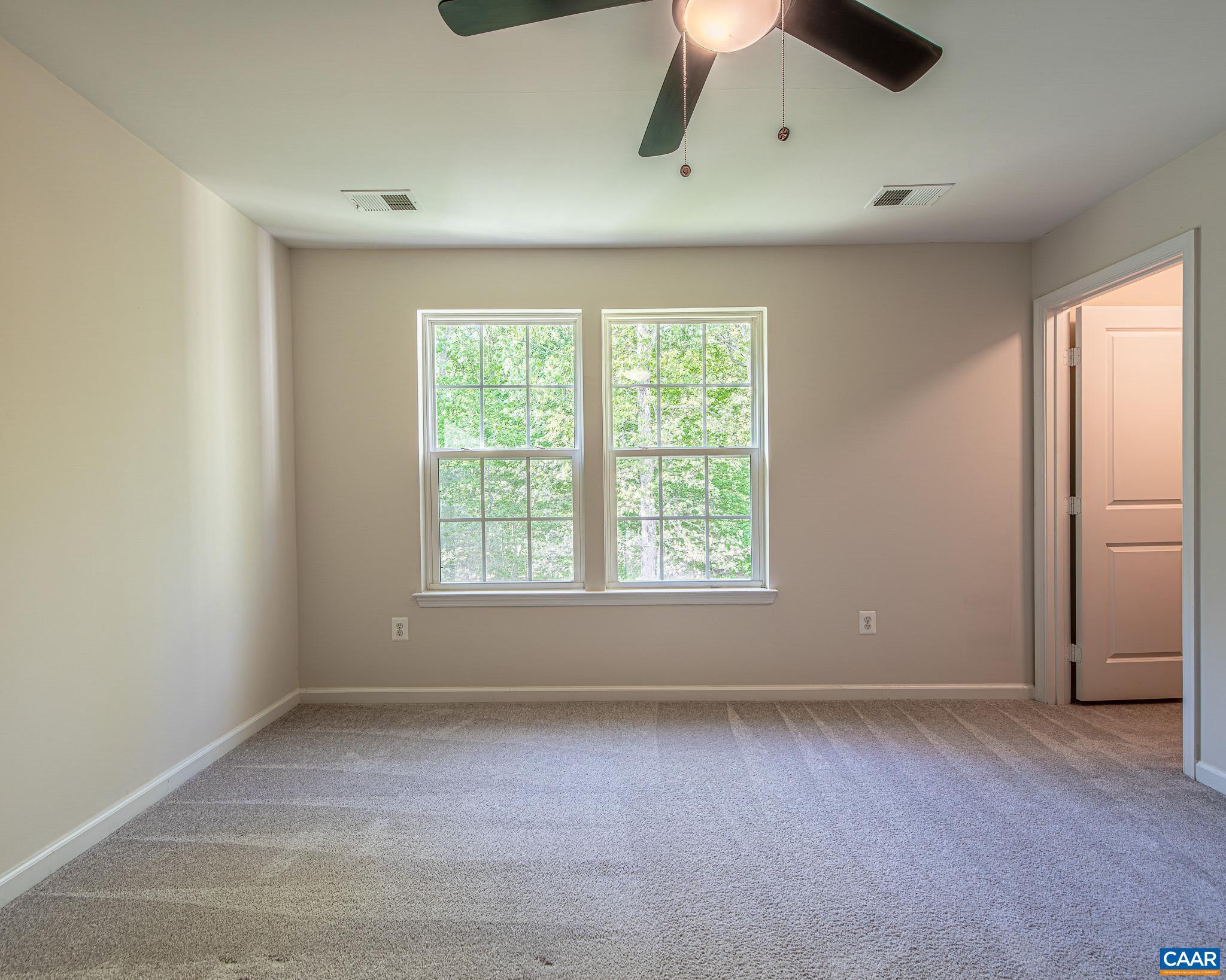 SYCAMORE SQUARE - Residential