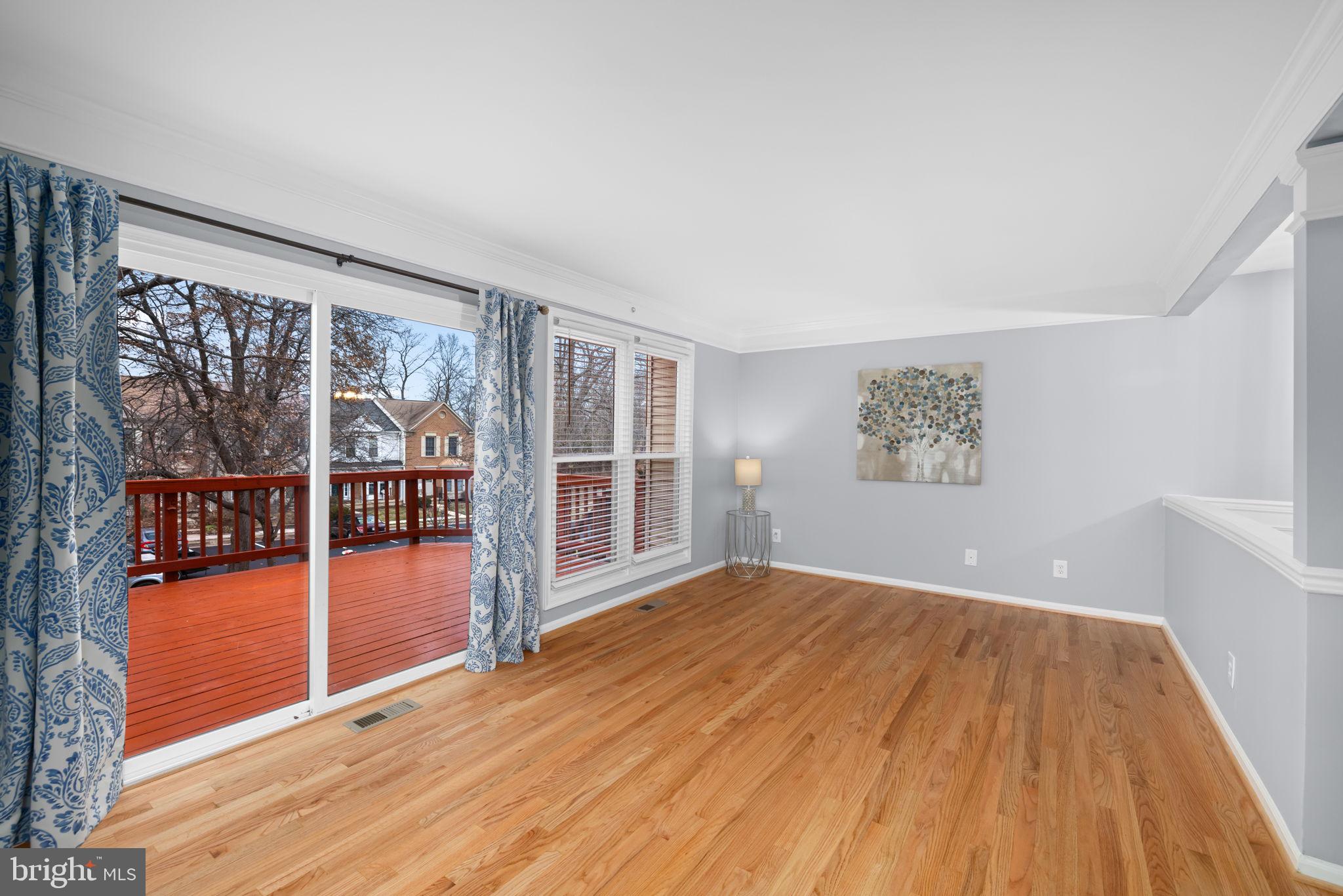 ASHBURN FARM - Residential