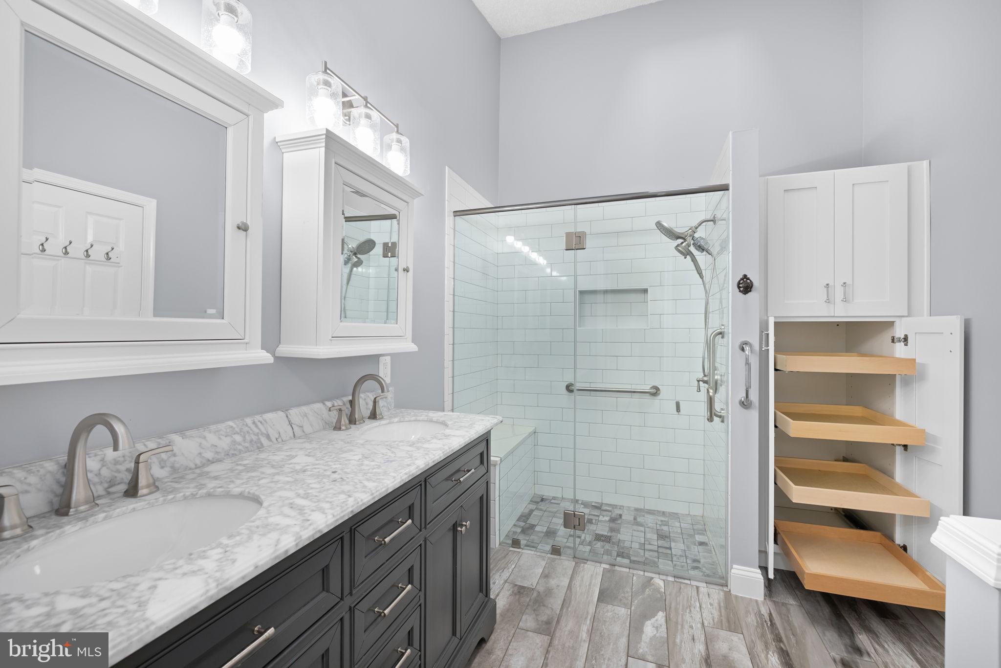 ASHBURN FARM - Residential