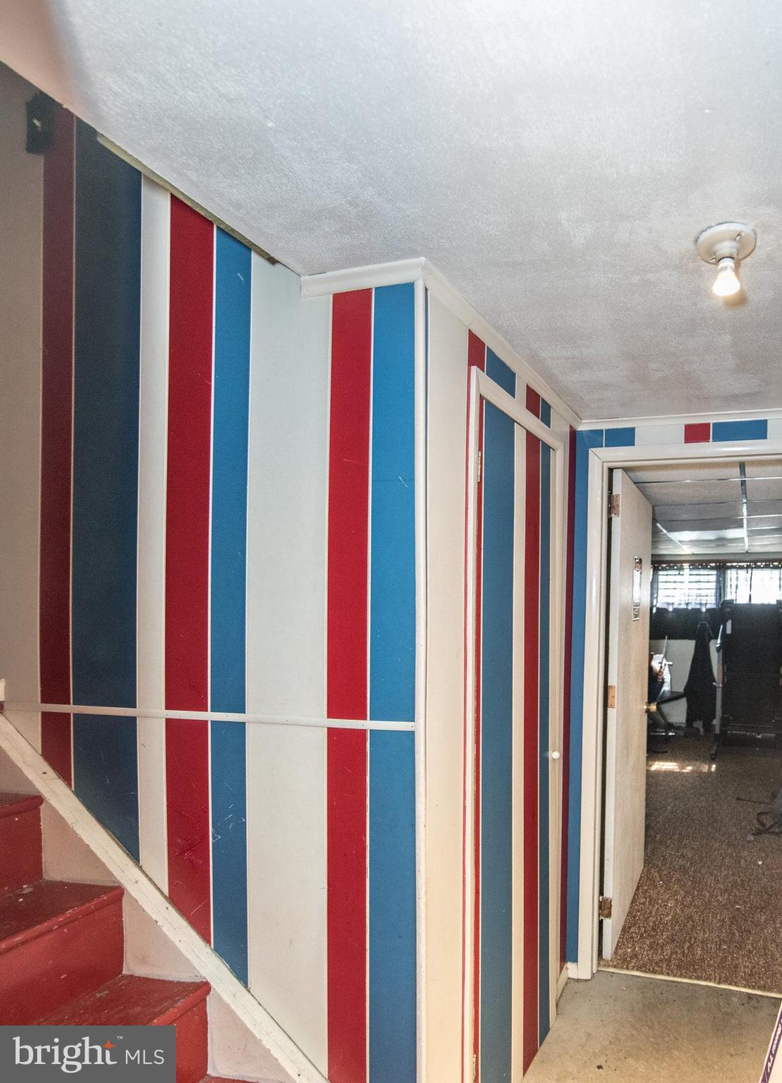 HOLMESBURG - Residential Income