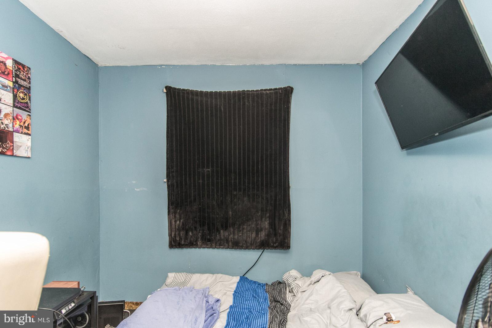 HOLMESBURG - Residential Income