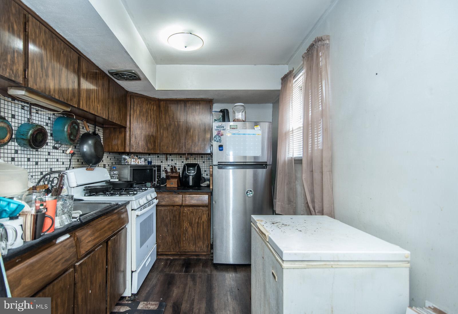 HOLMESBURG - Residential Income