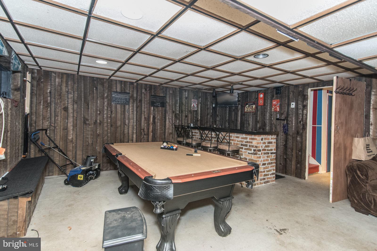 HOLMESBURG - Residential Income