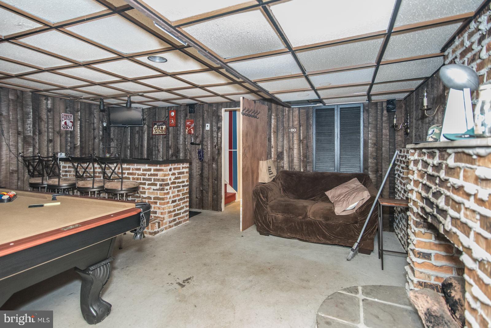 HOLMESBURG - Residential Income