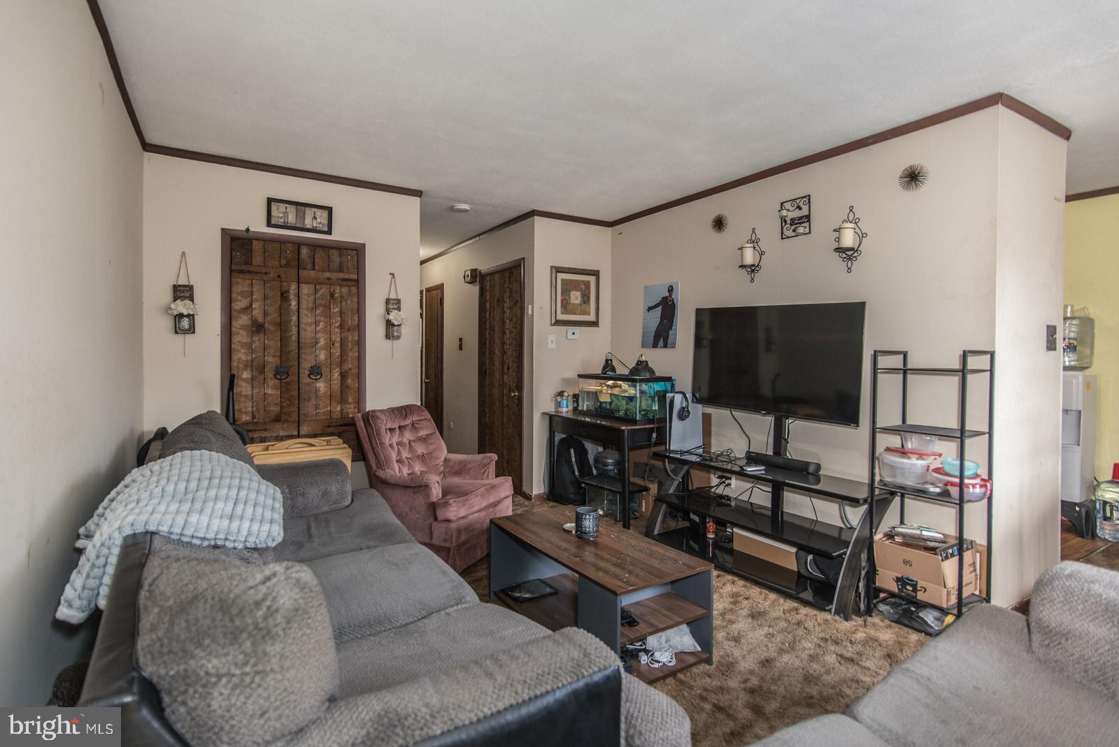 HOLMESBURG - Residential Income