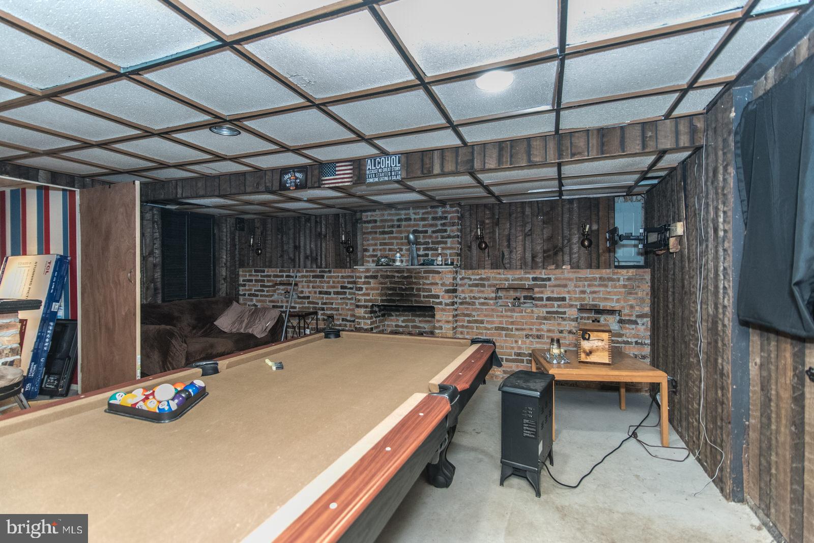 HOLMESBURG - Residential Income