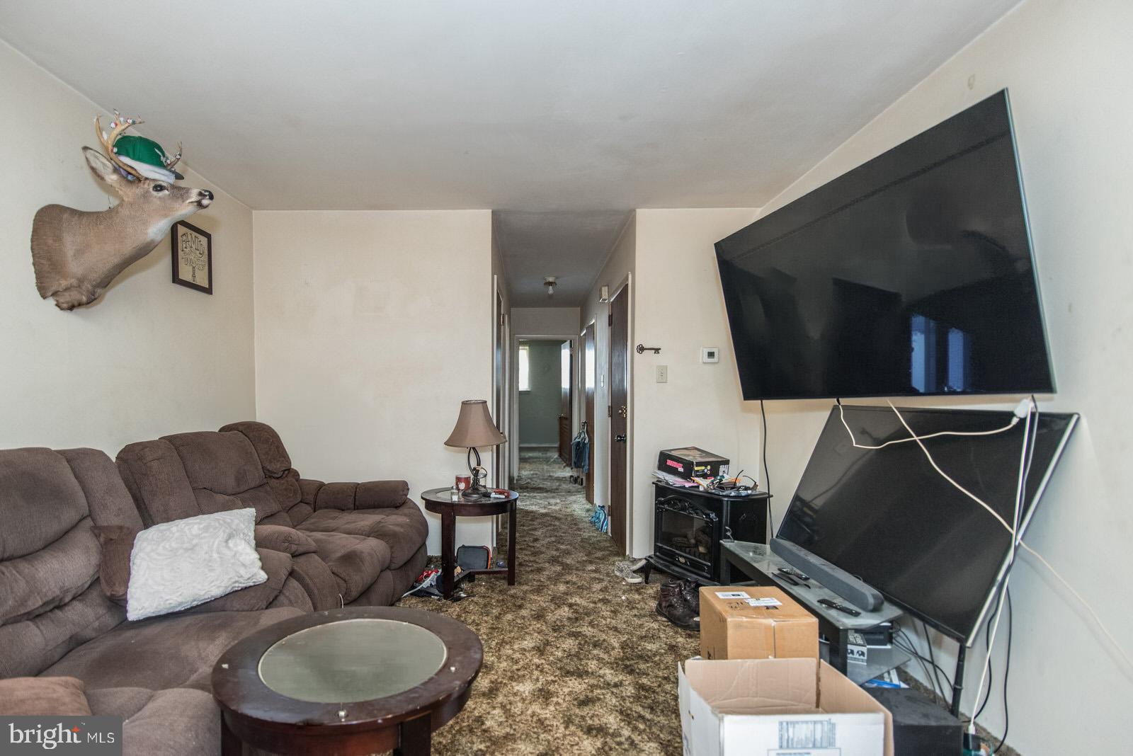 HOLMESBURG - Residential Income