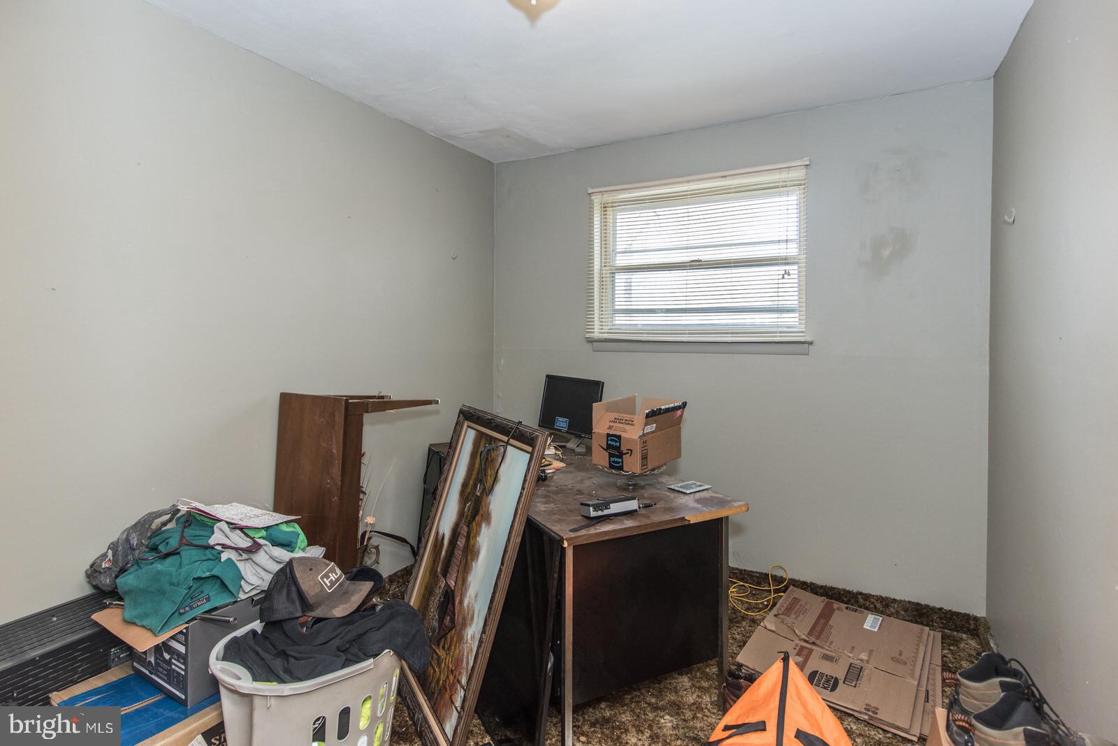 HOLMESBURG - Residential Income