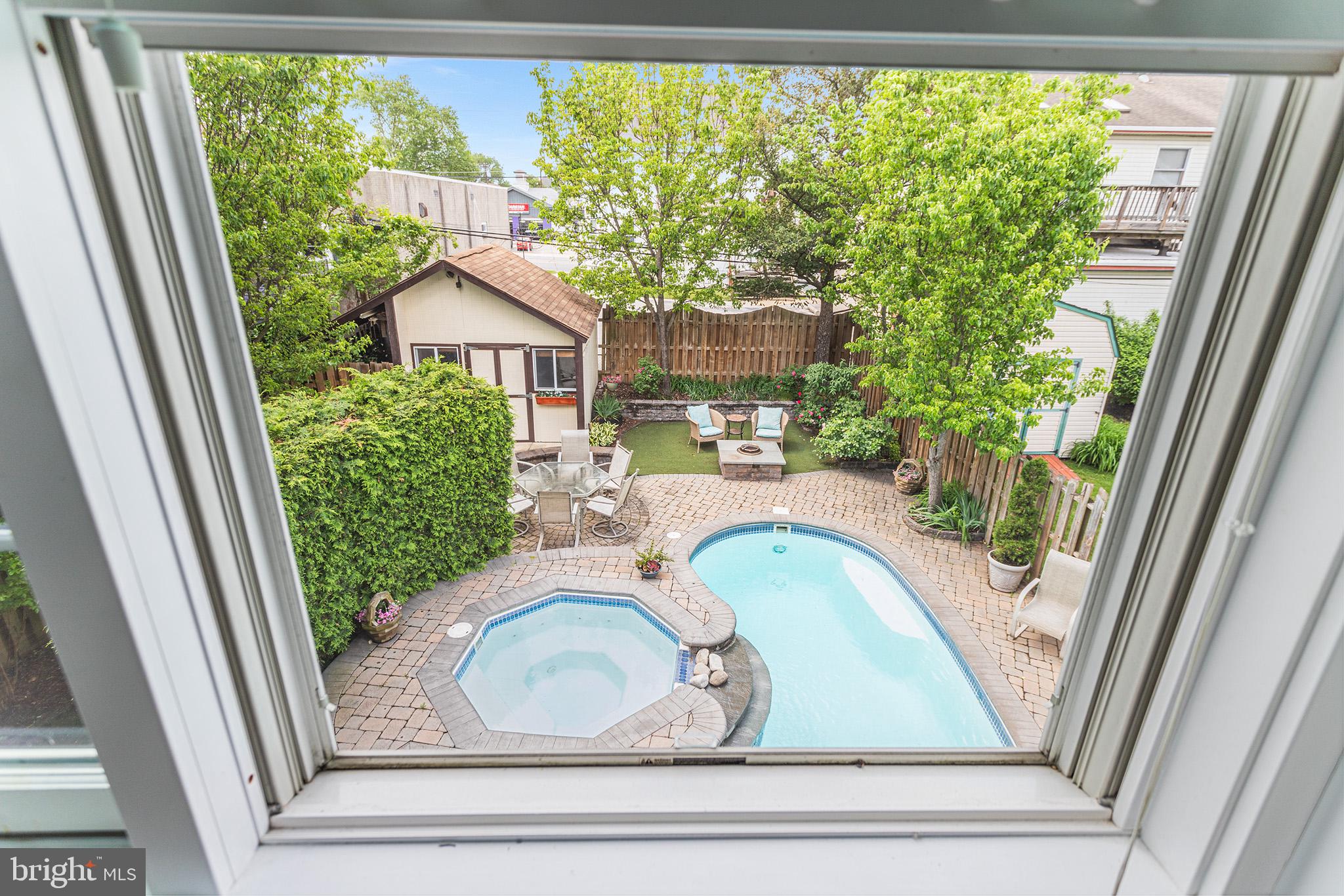 NORTHWOODS - Residential