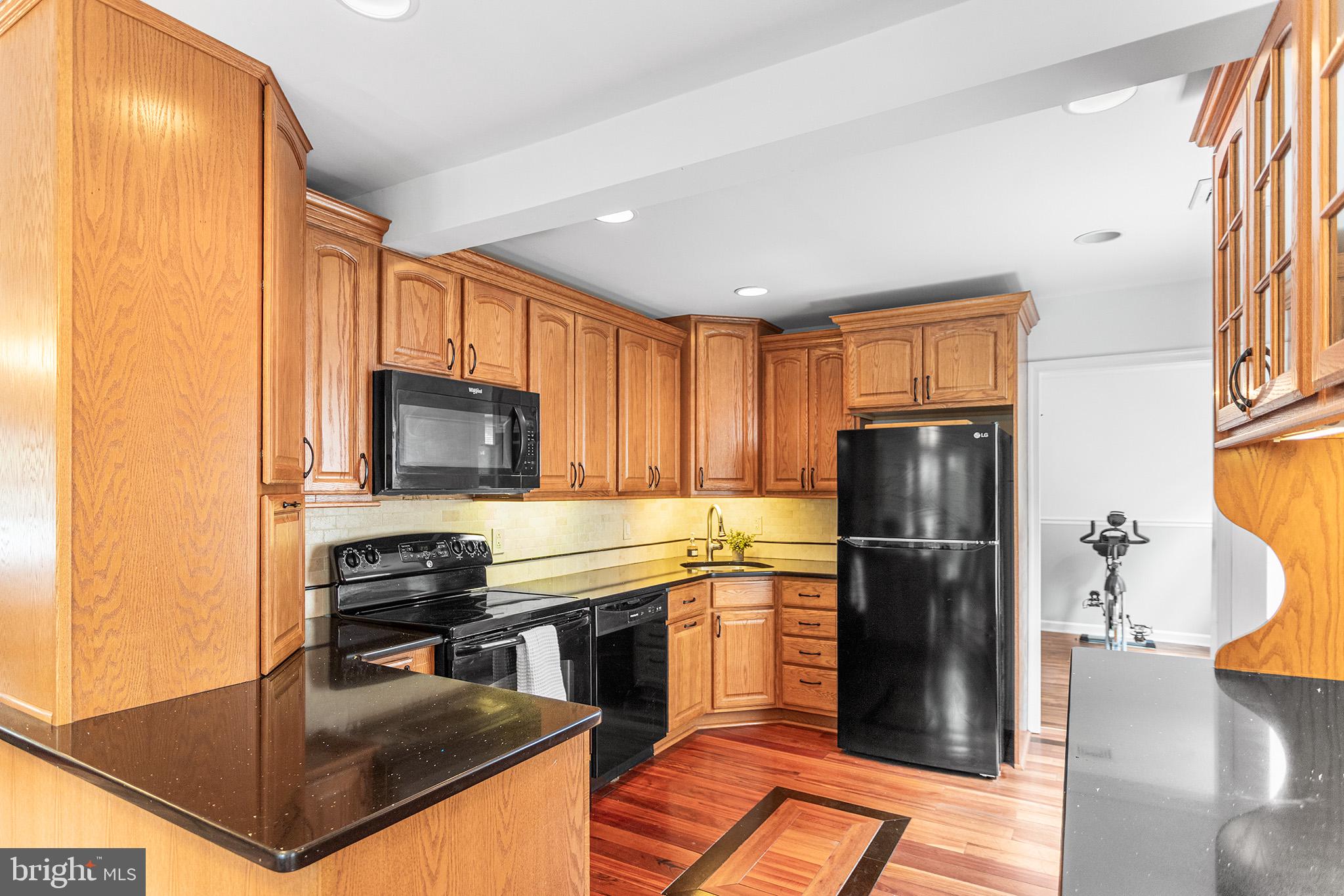 NORTHWOODS - Residential