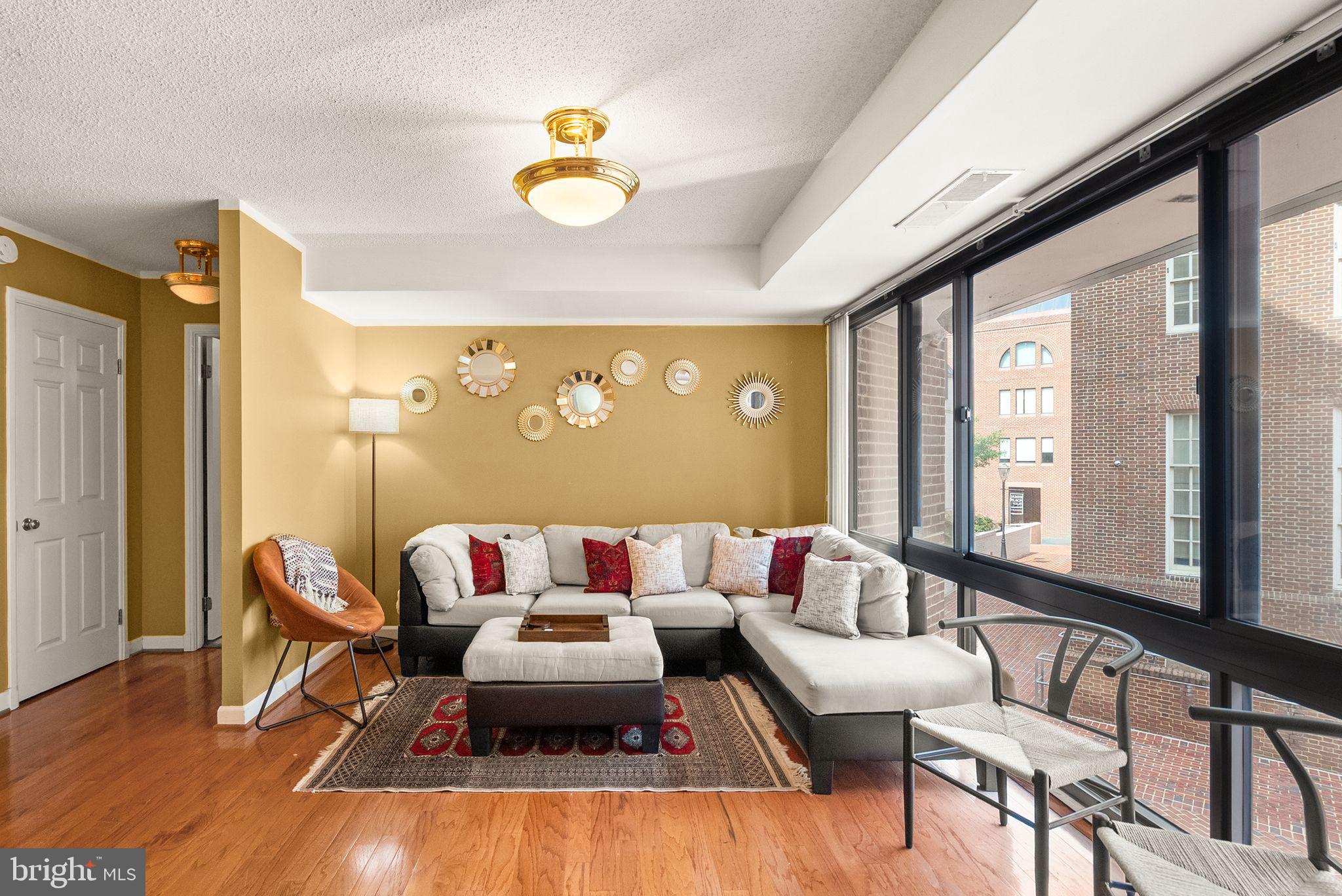 1077 30TH STREET NW 201